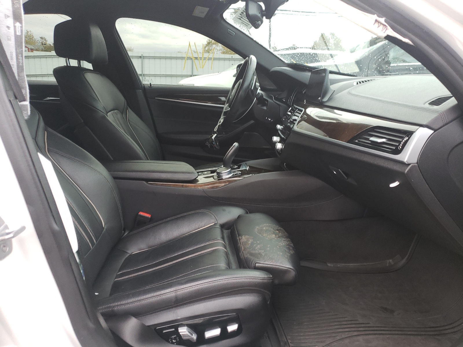 Photo 5 from auction – 2017 BMW 530 XI with VIN WBAJA7C39HWA70539