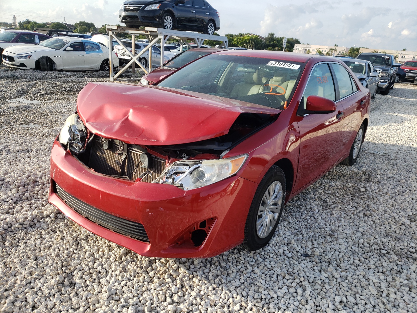 Photo 2 from auction – 2014 TOYOTA CAMRY L with VIN 4T1BF1FKXEU800418