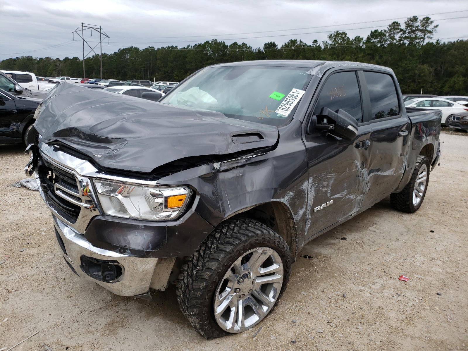Photo 2 from auction – 2019 RAM 1500 BIG H with VIN 1C6SRFFT1KN575823