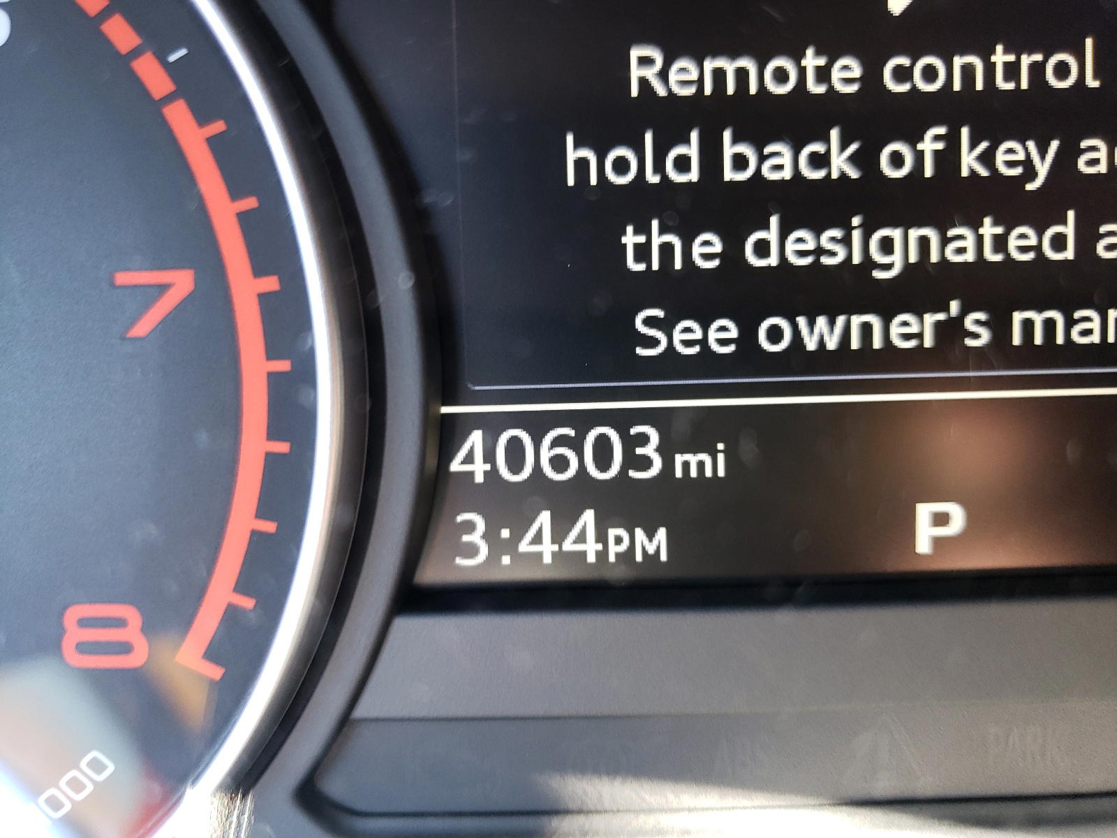 Photo 8 from auction – 2018 AUDI A4 PREMIUM with VIN WAUKMAF4XJA173028