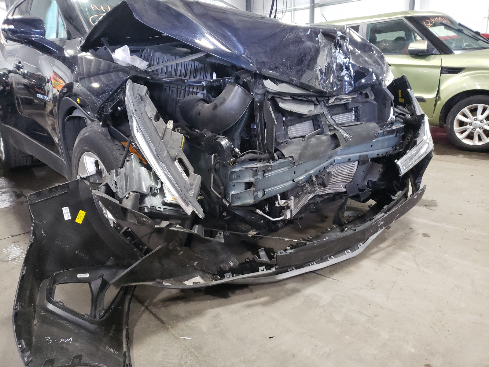 Photo 9 from auction – 2020 CHEVROLET BLAZER 2LT with VIN 3GNKBHRS6LS625061