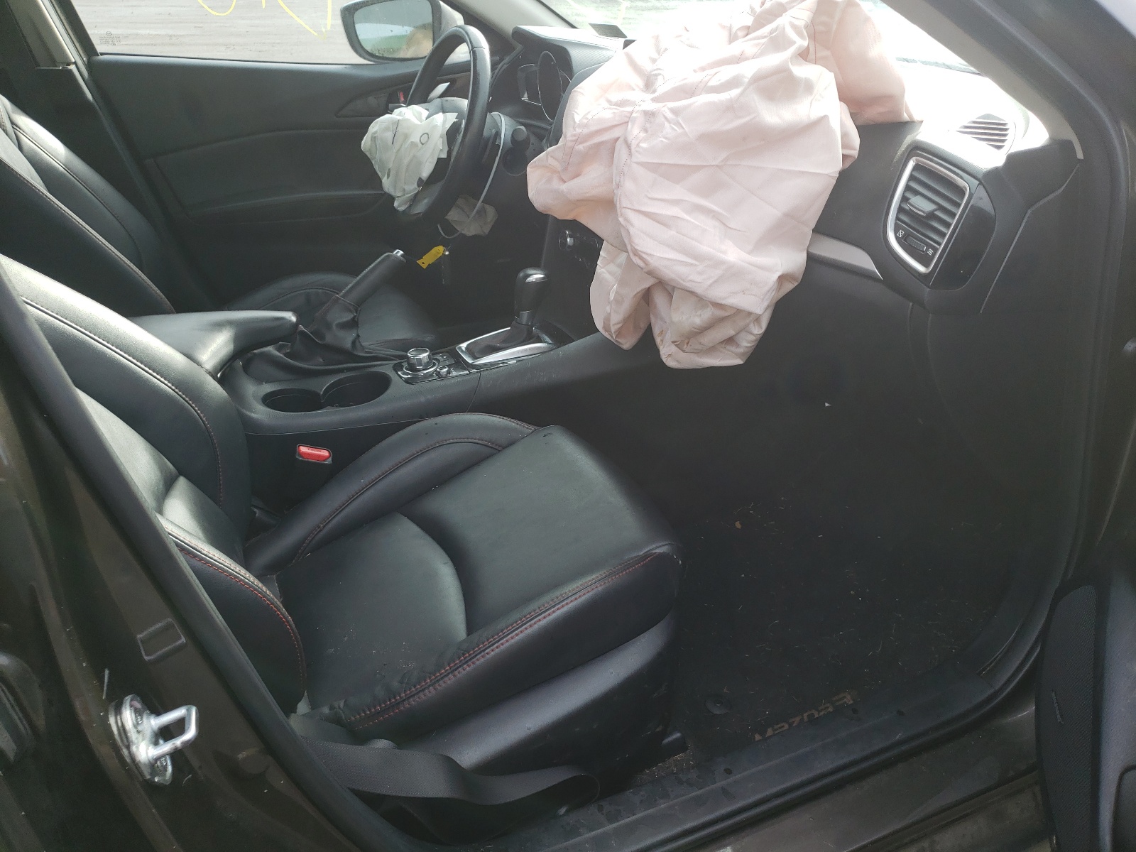 Zdjęcie 5 z aukcji – 2014 MAZDA 3 TOURING z VIN JM1BM1V30E1111588