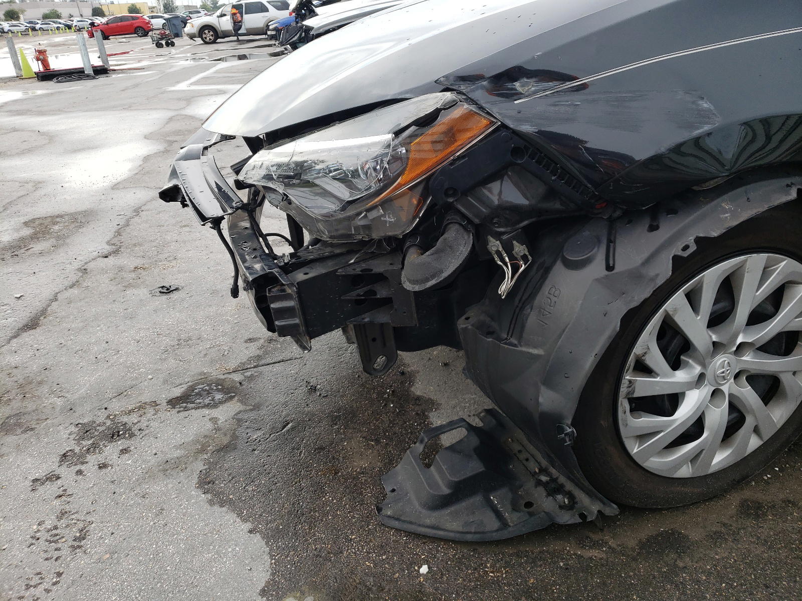 Photo 9 from auction – 2018 TOYOTA COROLLA L with VIN 2T1BURHEXJC065012