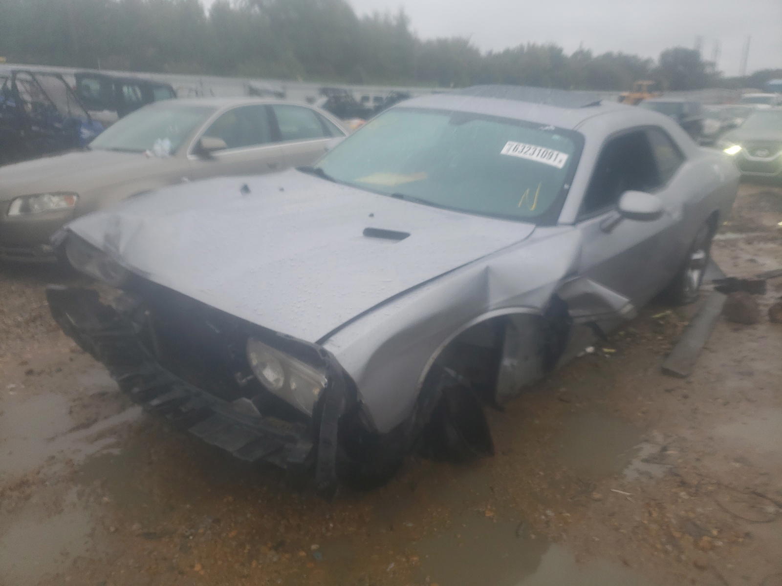 Photo 2 from auction – 2014 DODGE CHALLENGER with VIN 2C3CDYAG2EH238564
