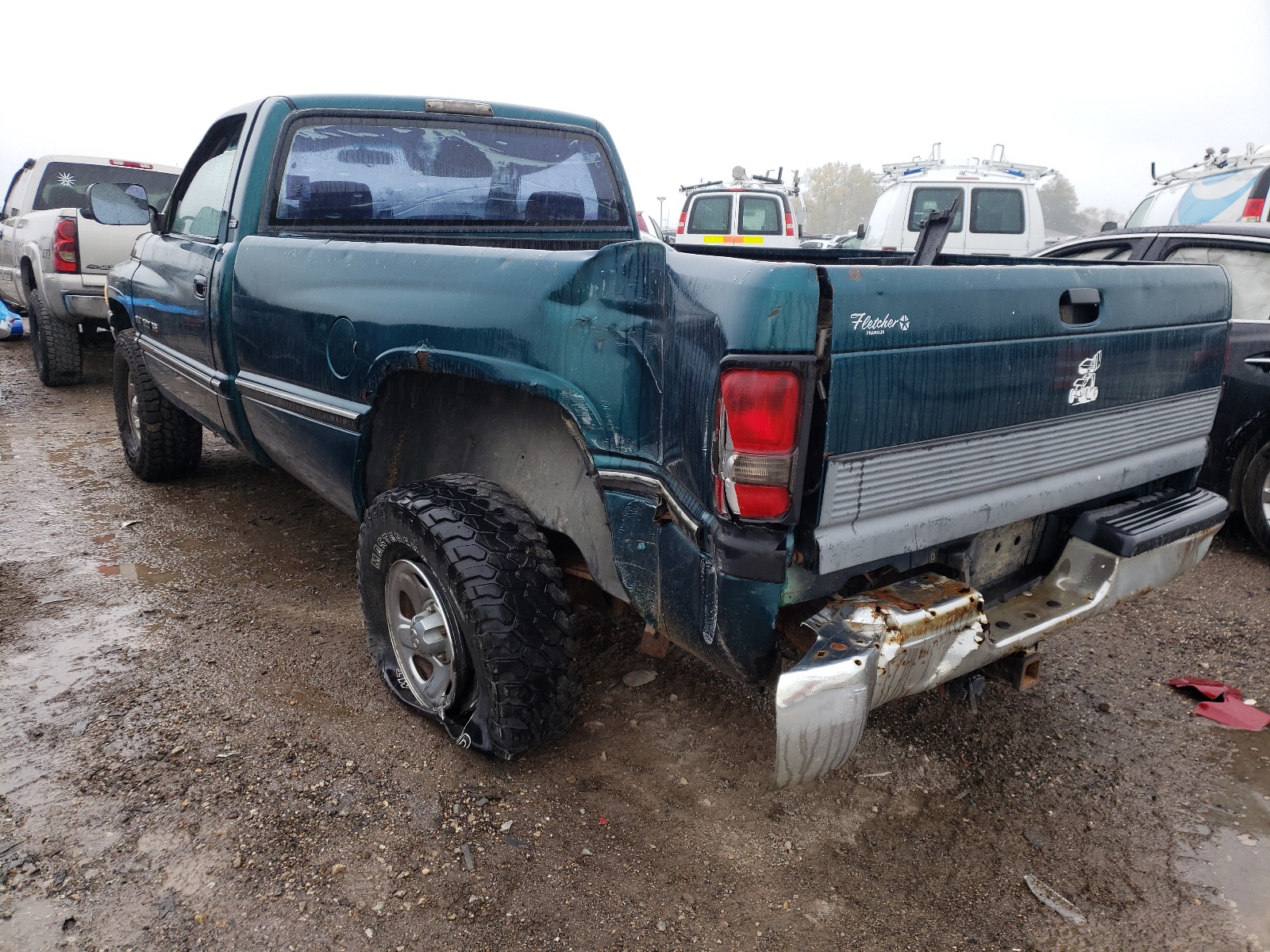 Photo 3 from auction – 1994 DODGE RAM 1500 with VIN 1B7HF16Z2RS697038