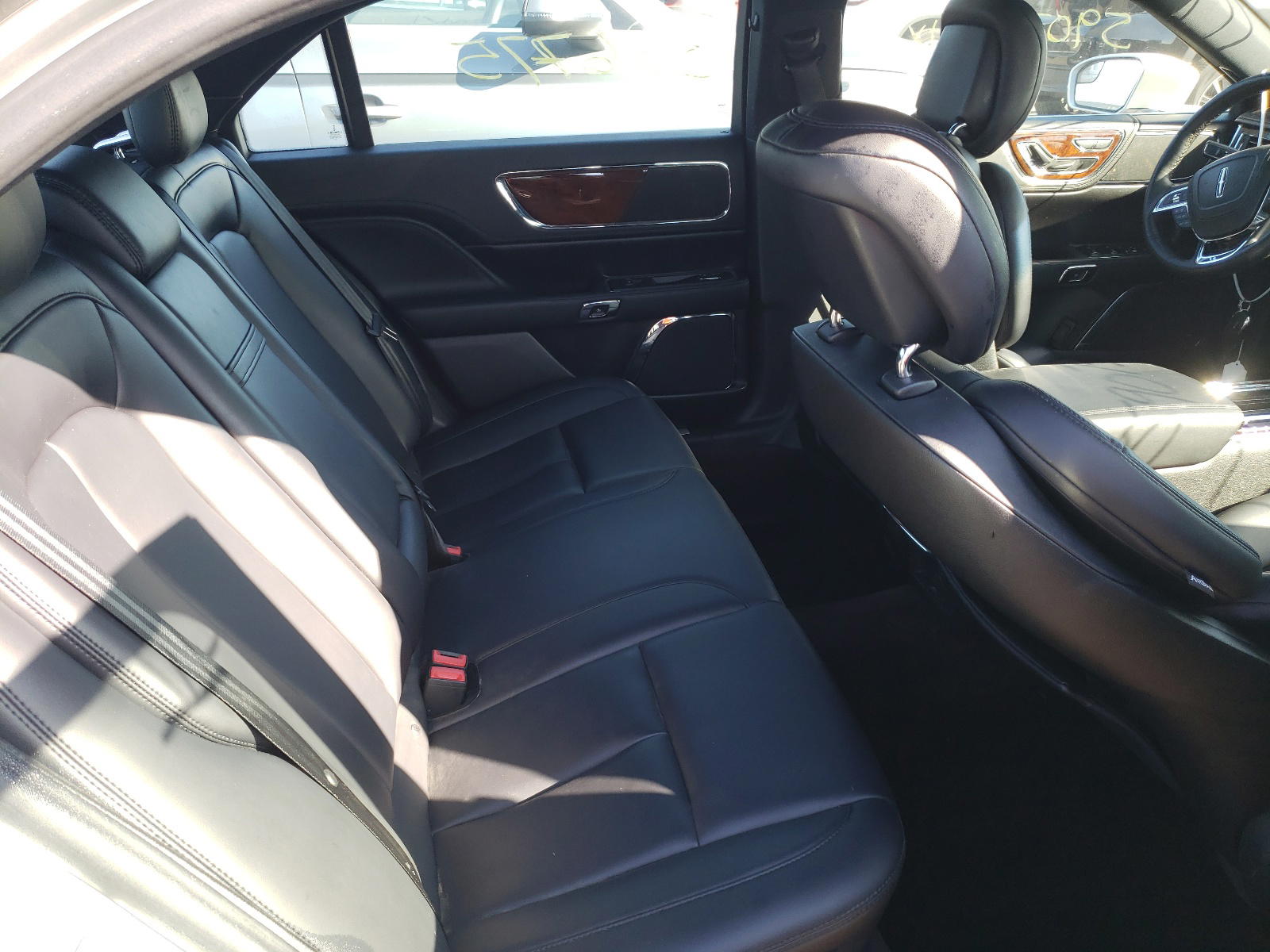 Photo 6 from auction – 2018 LINCOLN CONTINENTA with VIN 1LN6L9PK3J5606048