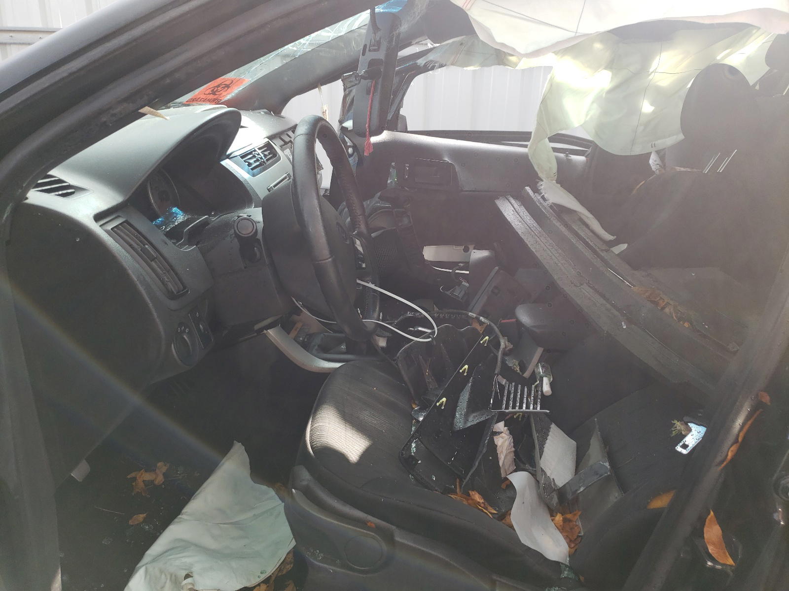 Photo 5 from auction – 2011 FORD FOCUS SE with VIN 1FAHP3FN7BW180330