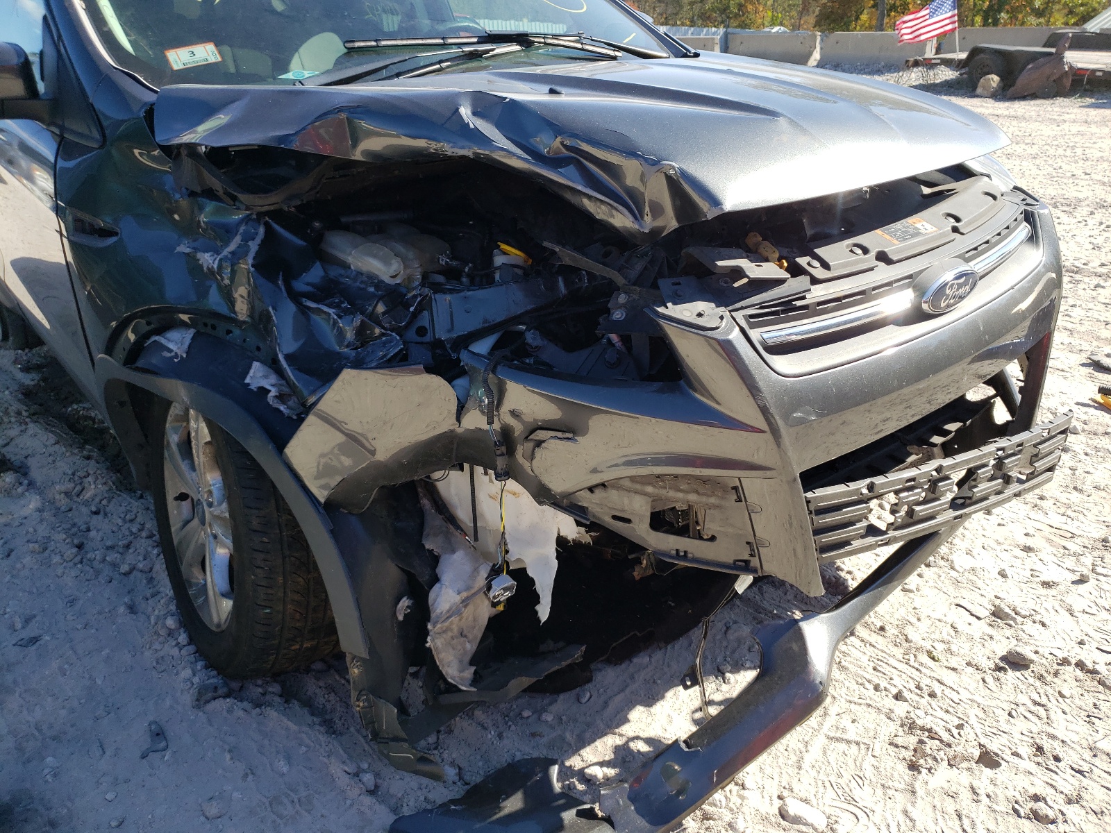 Photo 9 from auction – 2016 FORD ESCAPE SE with VIN 1FMCU9GX0GUC16583