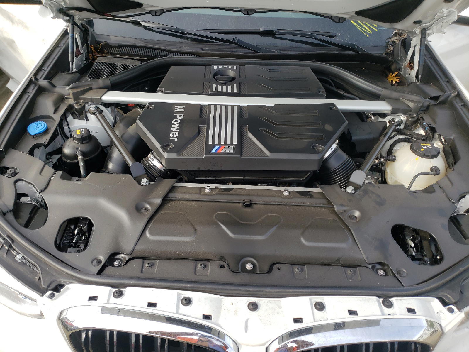 Photo 7 from auction – 2021 BMW X4 M COMPE with VIN 5YMUJ0C03M9F21574