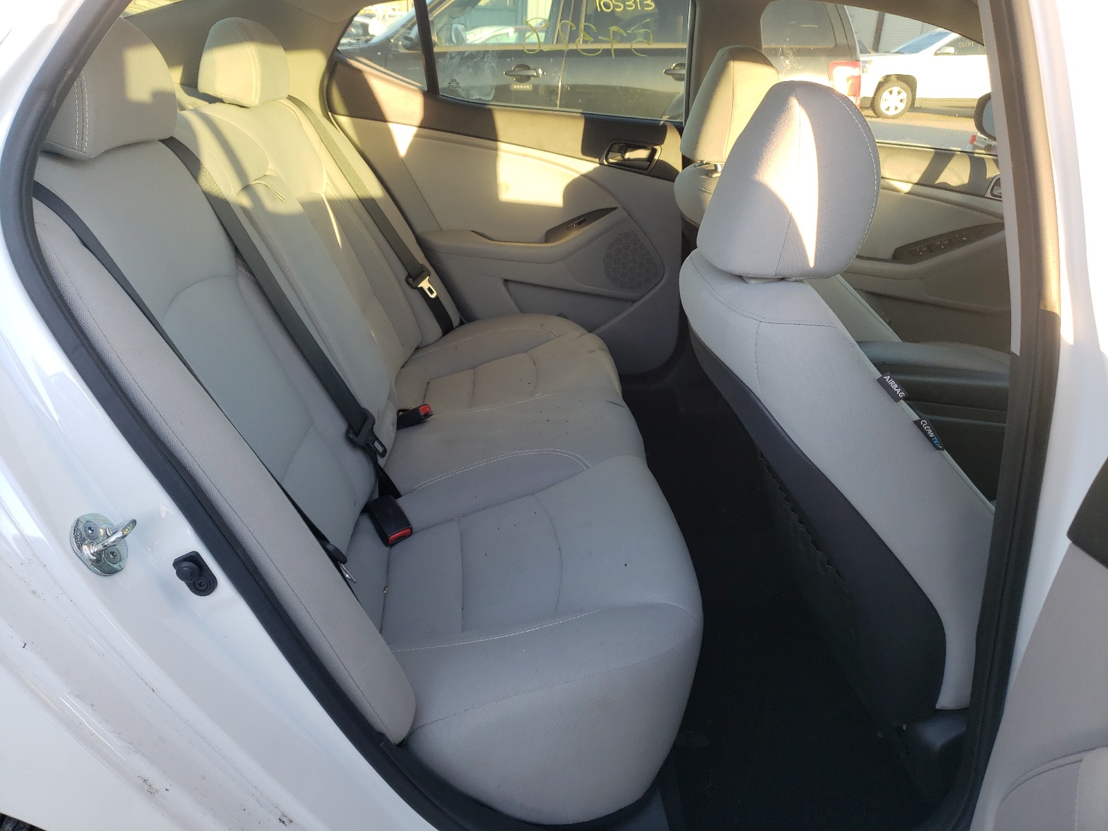 Photo 6 from auction – 2014 KIA OPTIMA LX with VIN 5XXGM4A74EG332115