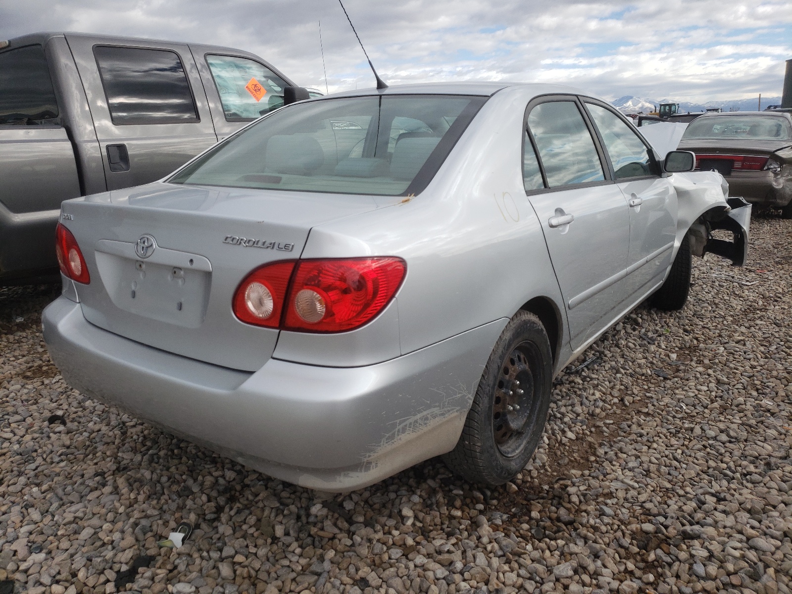 Photo 4 from auction – 2006 TOYOTA COROLLA with VIN 1NXBR32E76Z685328