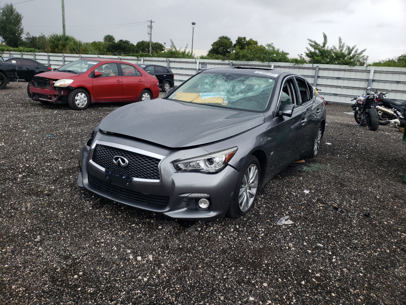 Photo 2 from auction – 2017 INFINITI Q50 PREMIU with VIN JN1EV7AP6HM739845