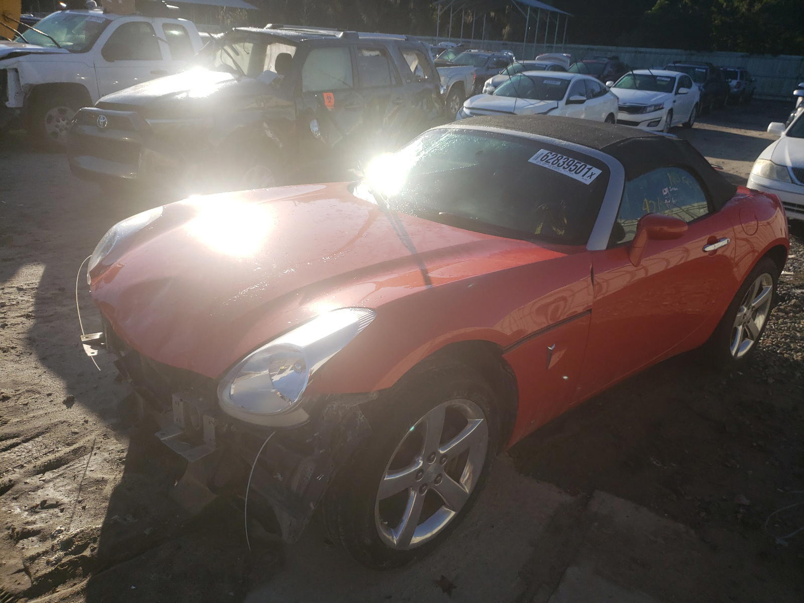Photo 2 from auction – 2008 PONTIAC SOLSTICE with VIN 1G2MC35B18Y122436