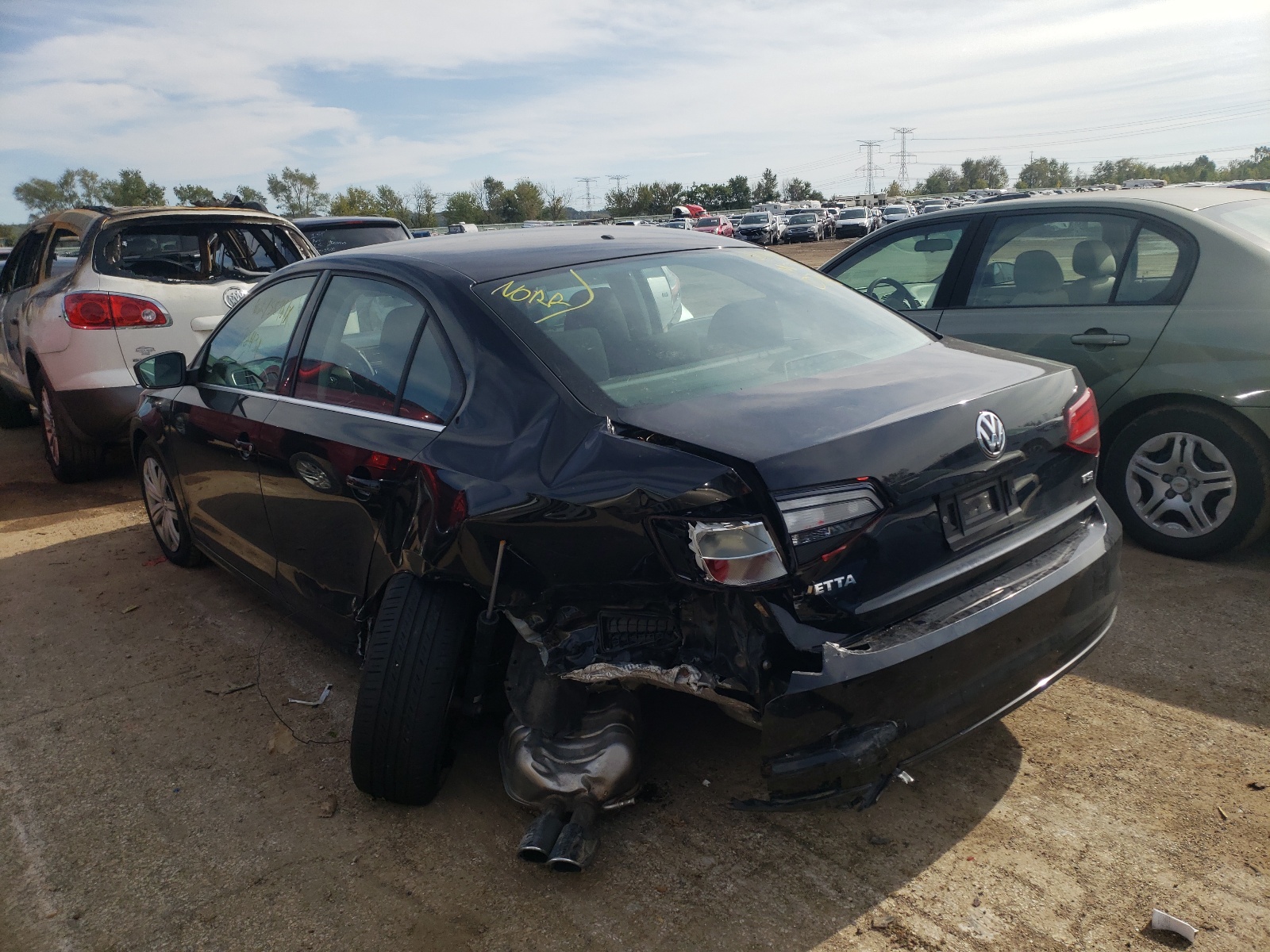 Photo 3 from auction – 2017 VOLKSWAGEN JETTA S with VIN 3VW2B7AJ6HM340746