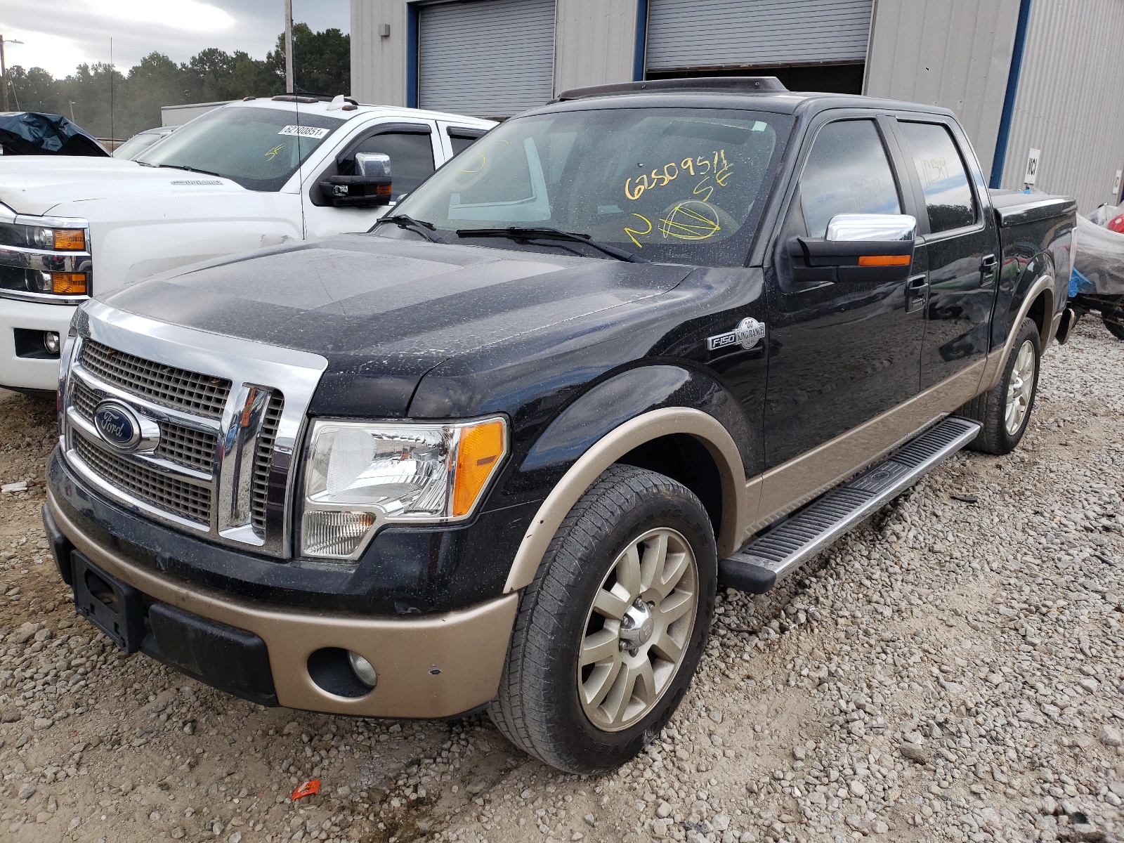 Photo 2 from auction – 2011 FORD F150 SUPER with VIN 1FTFW1CF1BKD01057