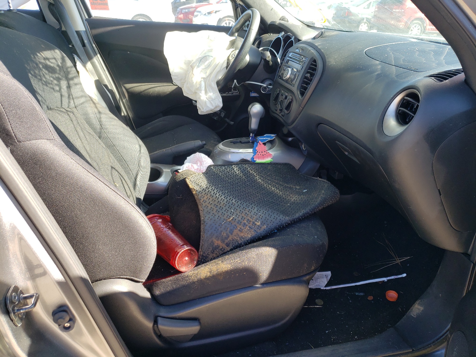 Photo 5 from auction – 2013 NISSAN JUKE S with VIN JN8AF5MR0DT218473