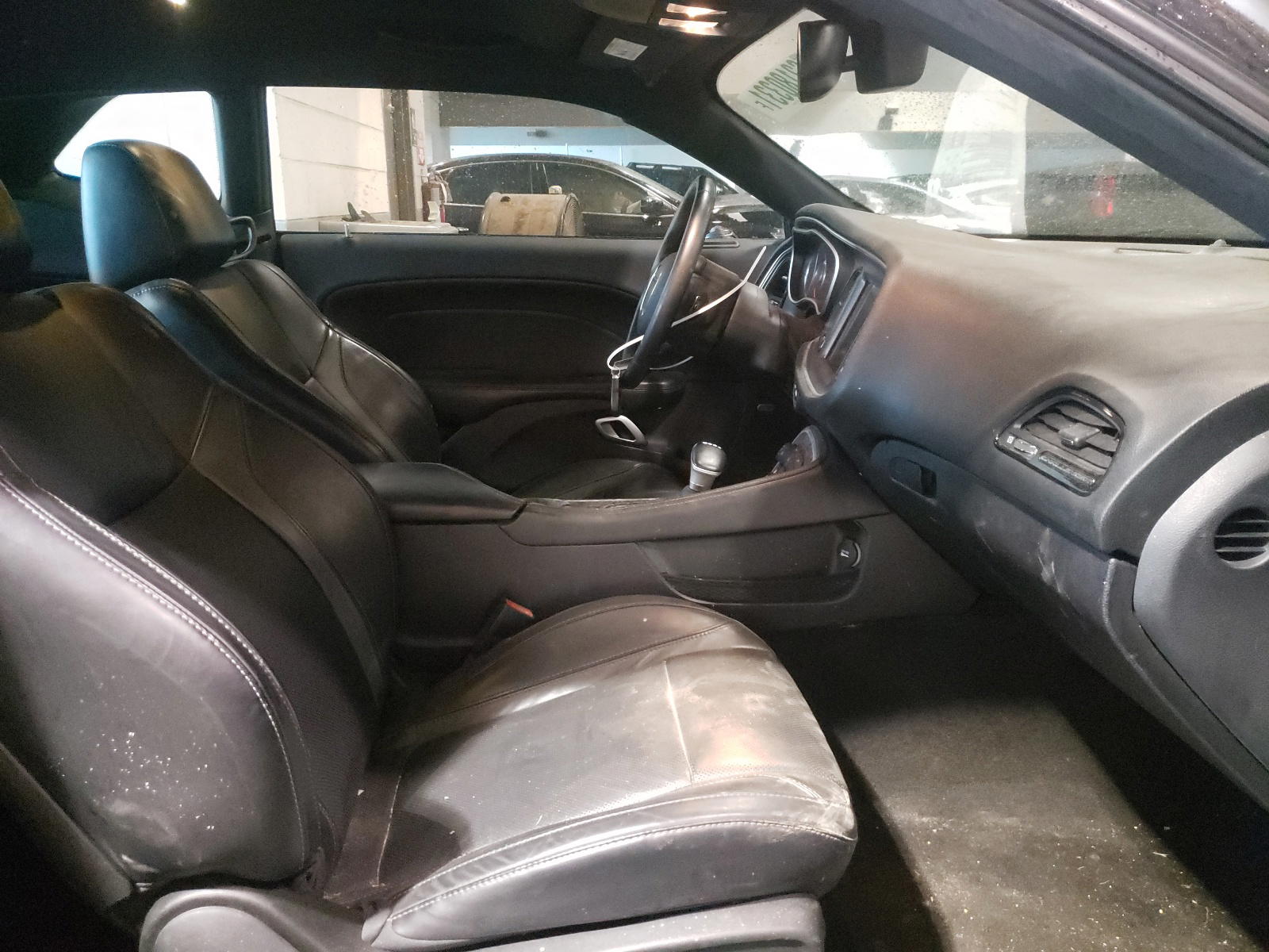 Photo 5 from auction – 2015 DODGE CHALLENGER with VIN 2C3CDZBG9FH788494