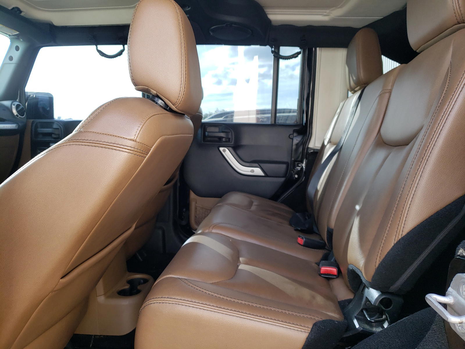 Photo 6 from auction – 2014 JEEP UK with VIN 1C4BJWEG0EL188541