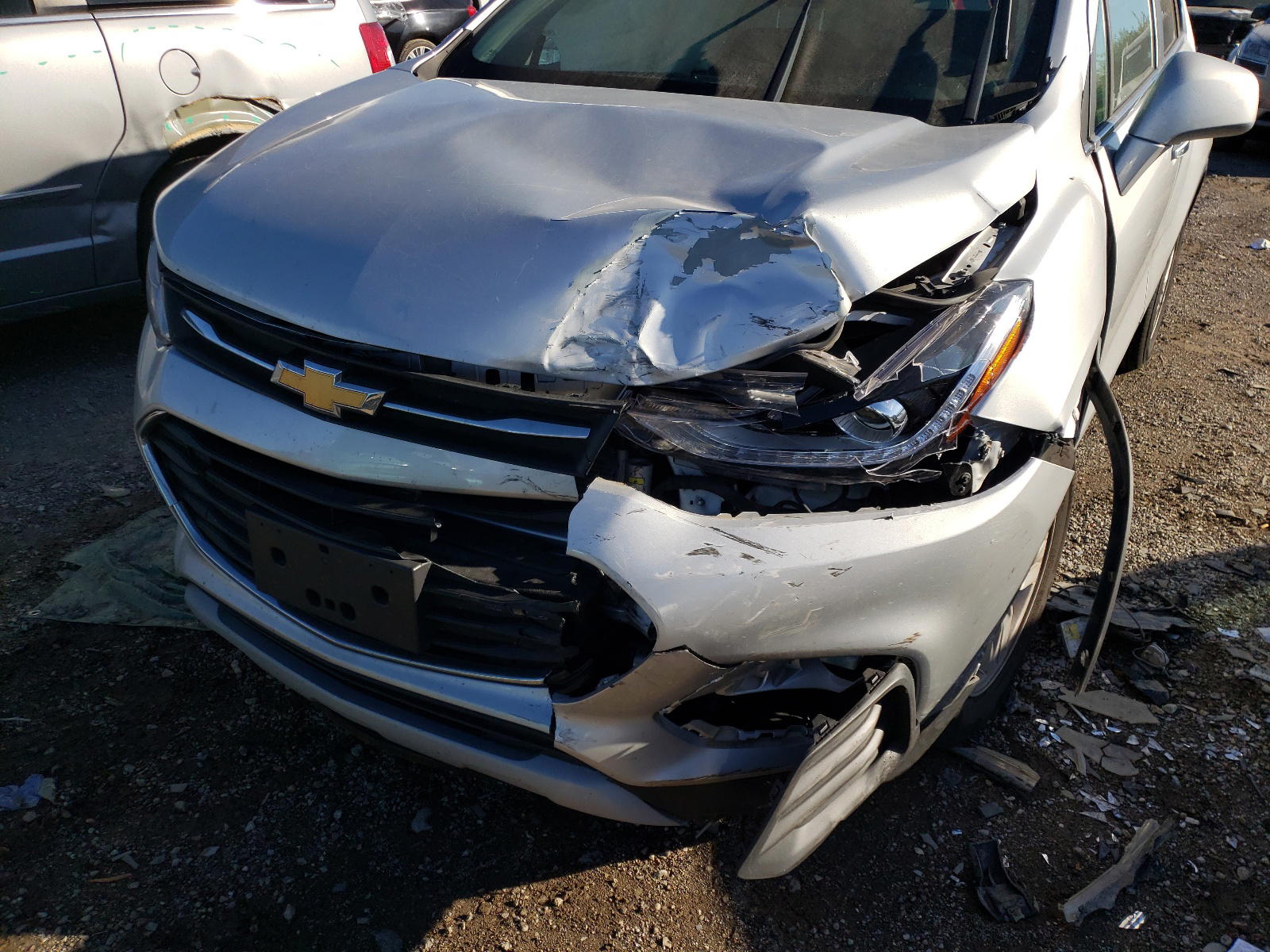Photo 9 from auction – 2017 CHEVROLET TRAX 1LT with VIN 3GNCJLSB3HL234424