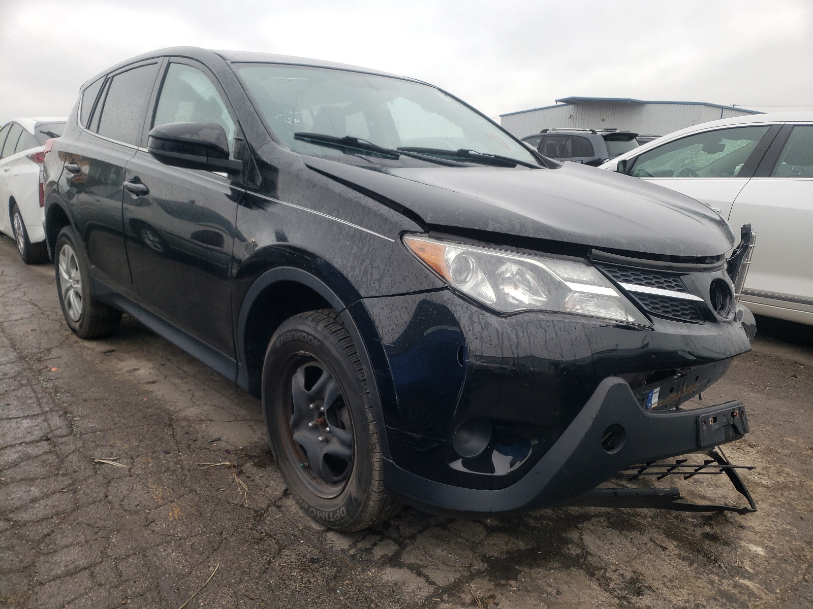 Photo 1 from auction – 2015 TOYOTA RAV4 LE with VIN 2T3BFREV8FW390043