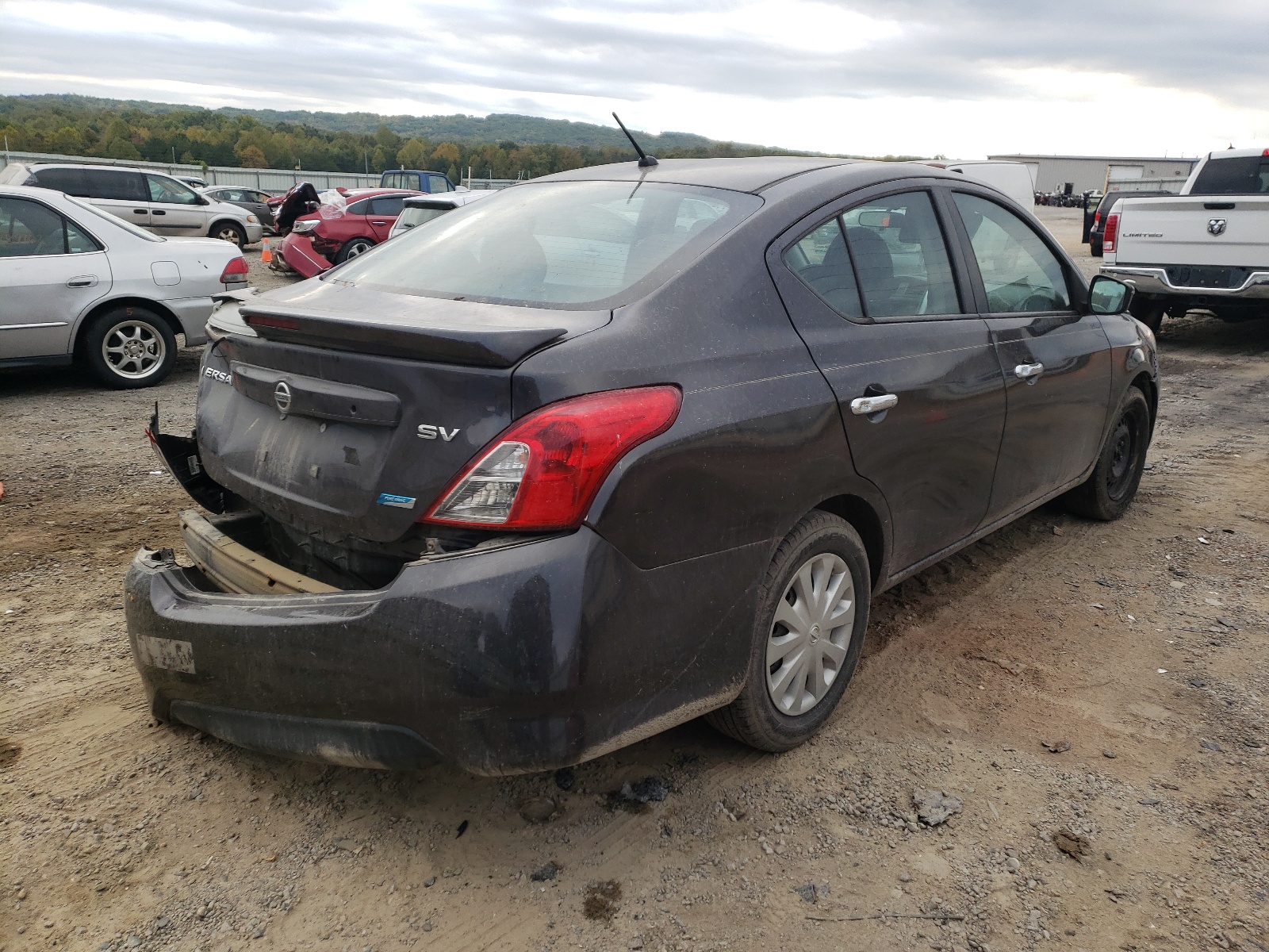 Photo 17 from auction – 2015 NISSAN VERSA S with VIN 3N1CN7APXFL840613