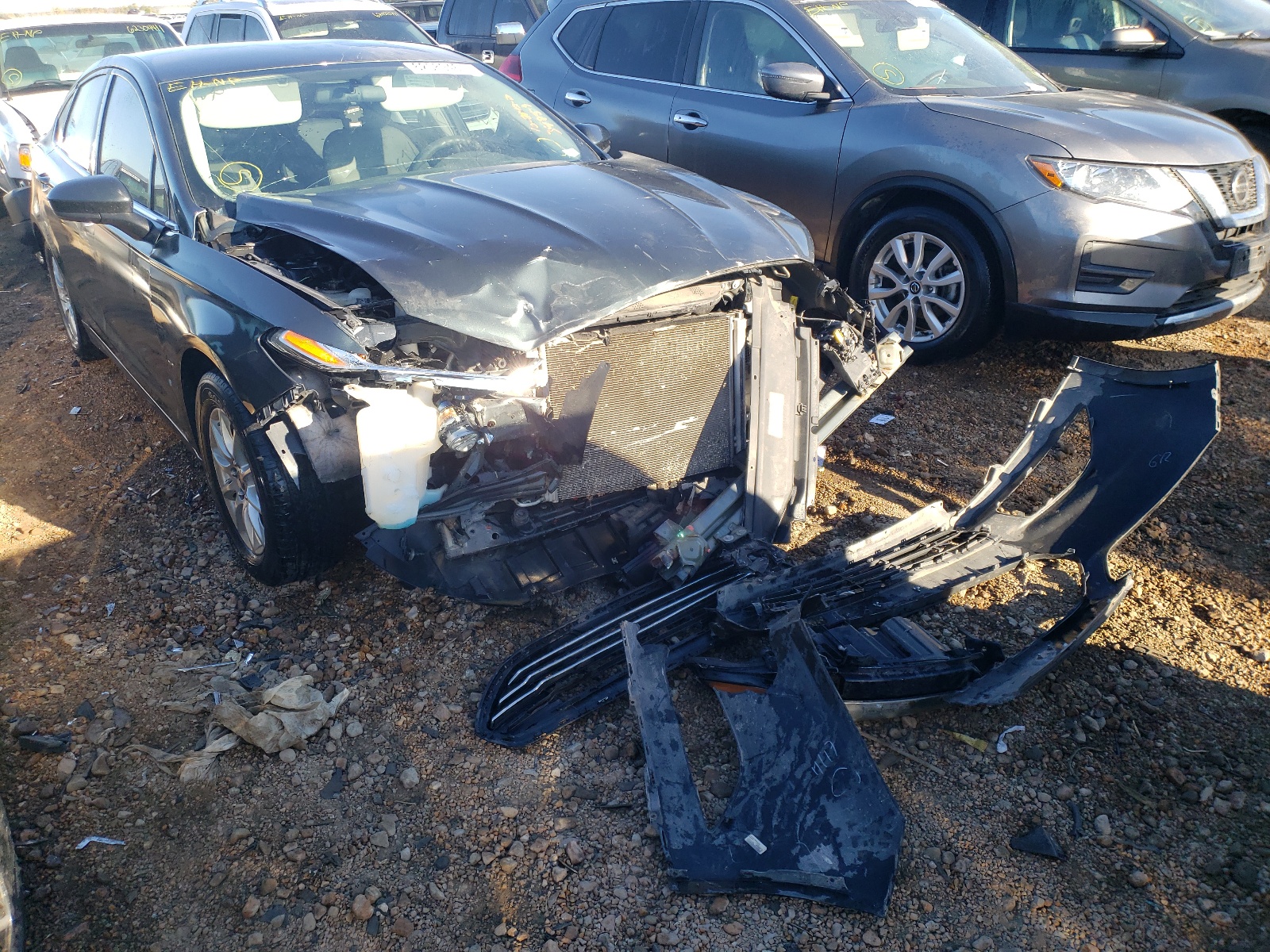 FORD FUSION S 2015 with VIN 1FA6P0G78F5113351 - Photo from auction