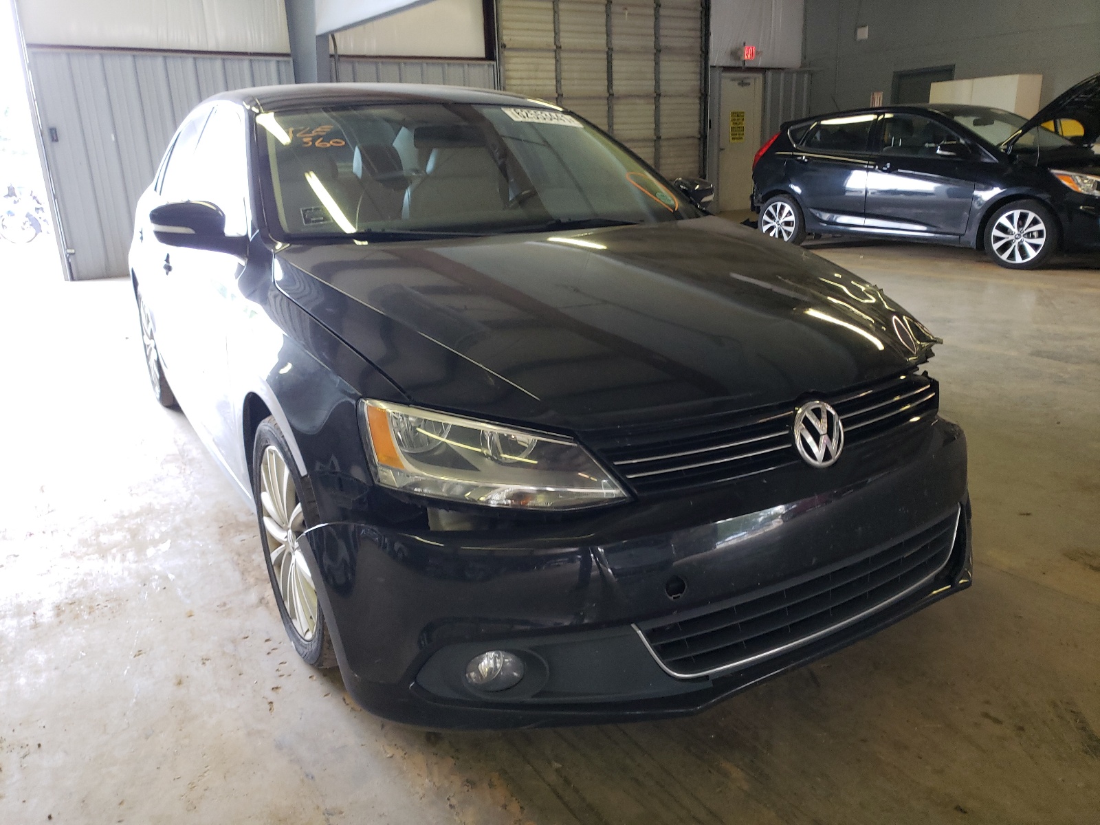 VOLKSWAGEN JETTA SEL 2011 with VIN 3VWLX7AJ3BM093764 - Photo from auction