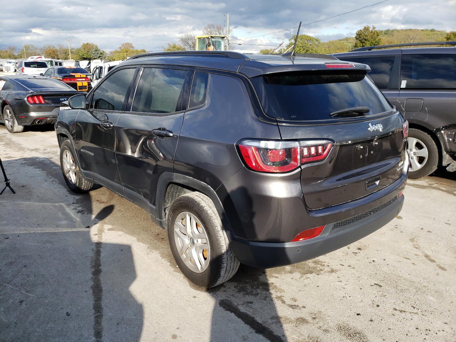 Photo 3 from auction – 2018 JEEP COMPASS SP with VIN 3C4NJCAB5JT254859