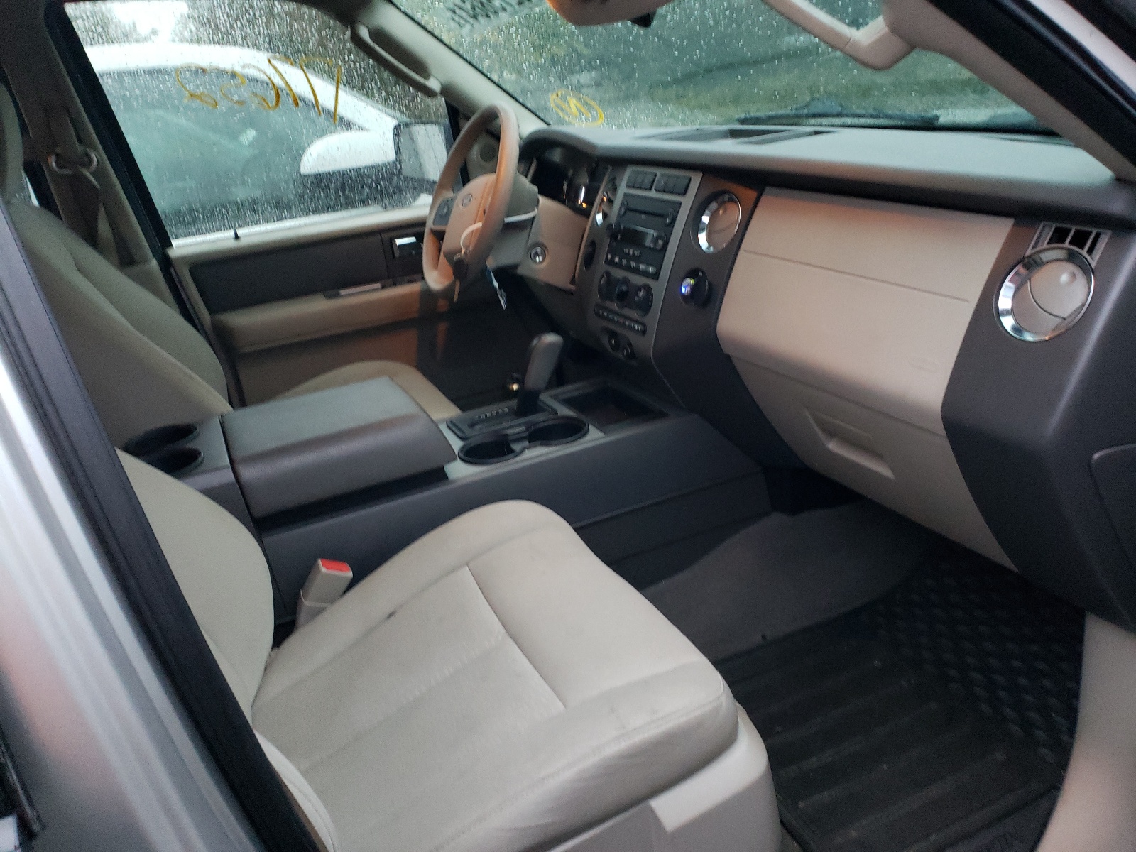 Zdjęcie 5 z aukcji – 2007 FORD EXPEDITION z VIN 1FMFU16557LA19929