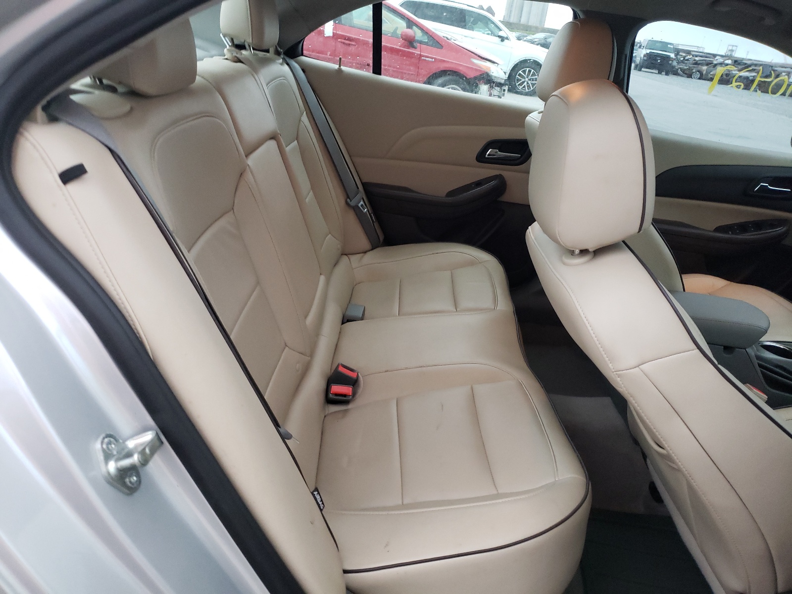 Photo 6 from auction – 2014 CHEVROLET MALIBU LS with VIN 1G11B5SL5EF145891