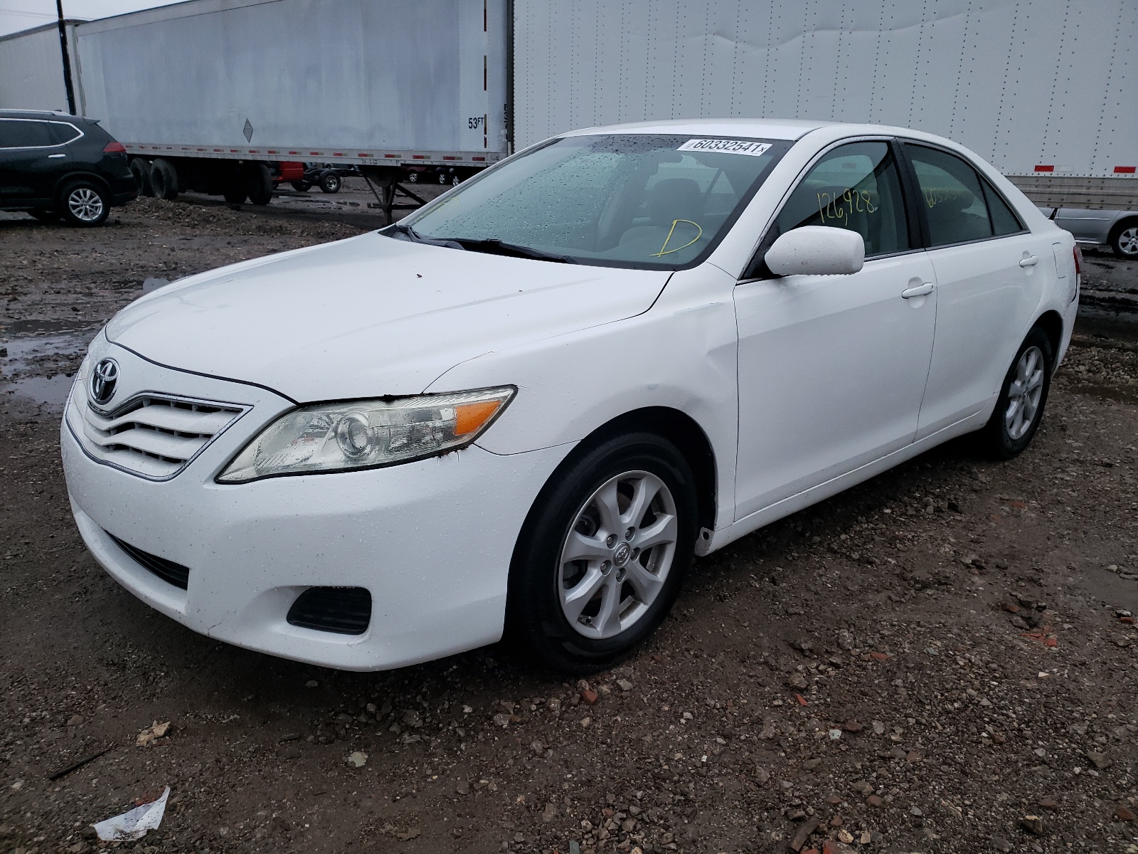 Zdjęcie 2 z aukcji – 2011 TOYOTA CAMRY BASE z VIN 4T1BF3EK1BU619023