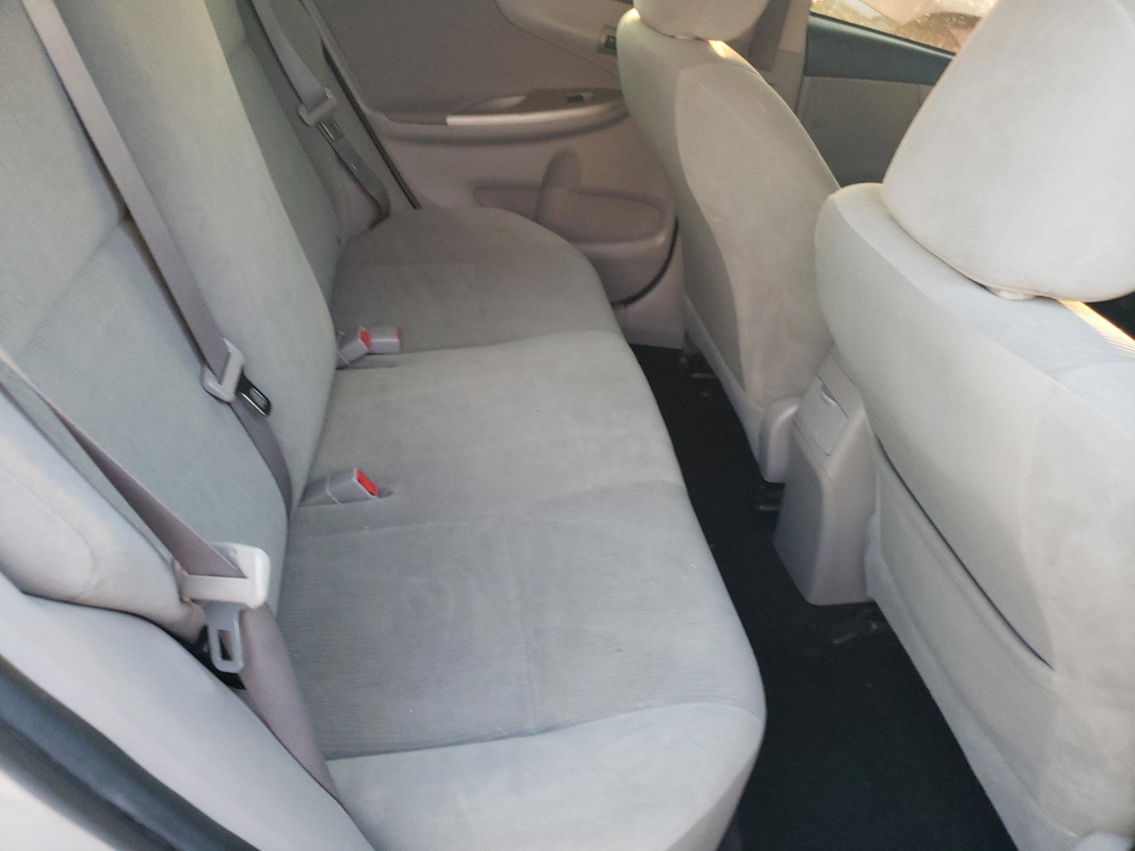 Photo 6 from auction – 2011 TOYOTA COROLLA BA with VIN 2T1BU4EE7BC600676