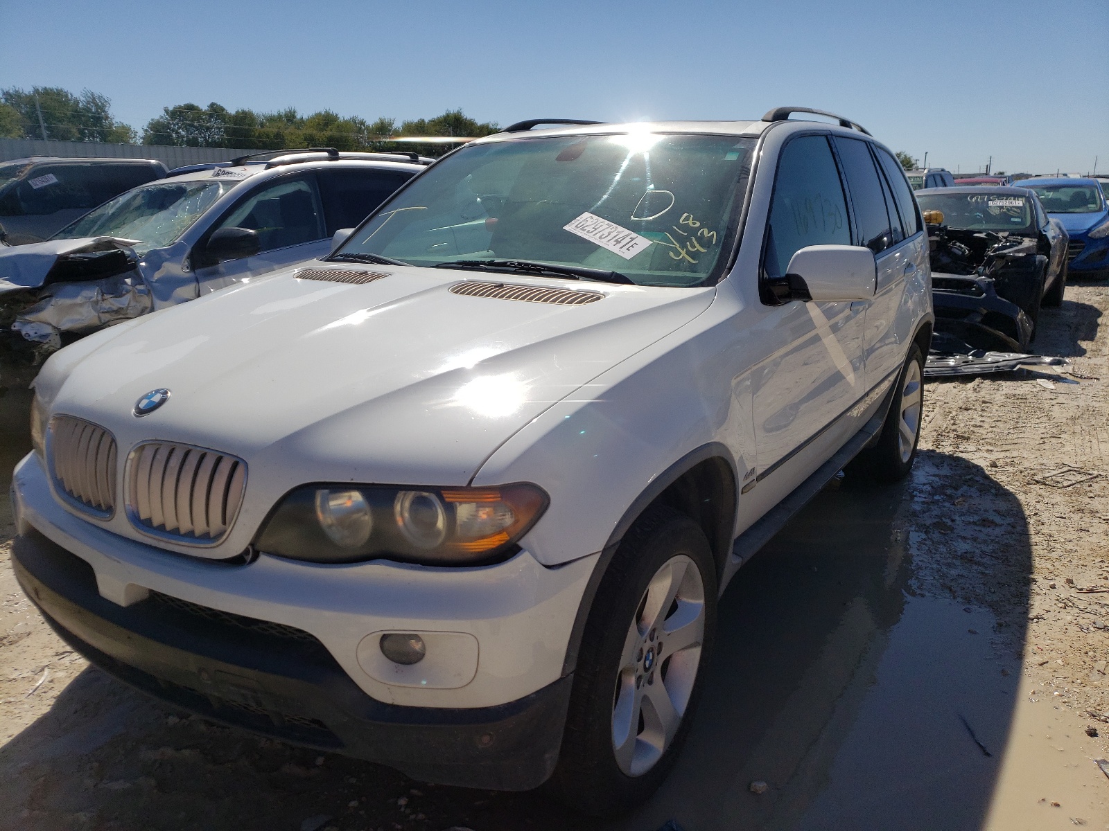 Photo 2 from auction – 2005 BMW X5 4.4I with VIN 5UXFB53575LV18443