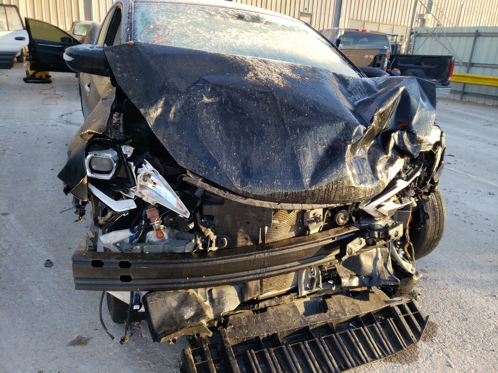 Photo 9 from auction – 2019 NISSAN SENTRA S with VIN 3N1AB7AP1KY291333