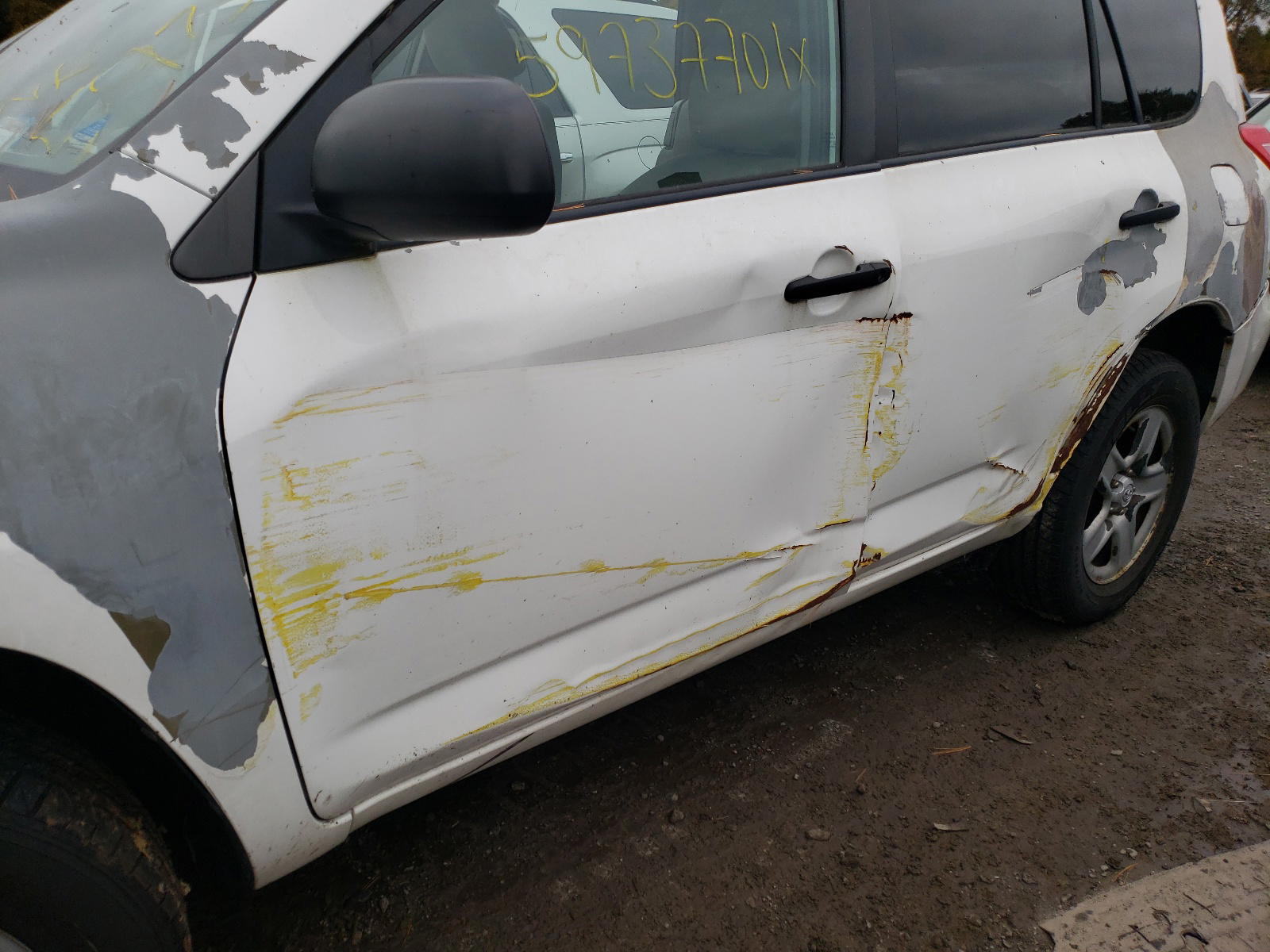 Photo 9 from auction – 2011 TOYOTA RAV4 with VIN 2T3JF4DV1BW096414