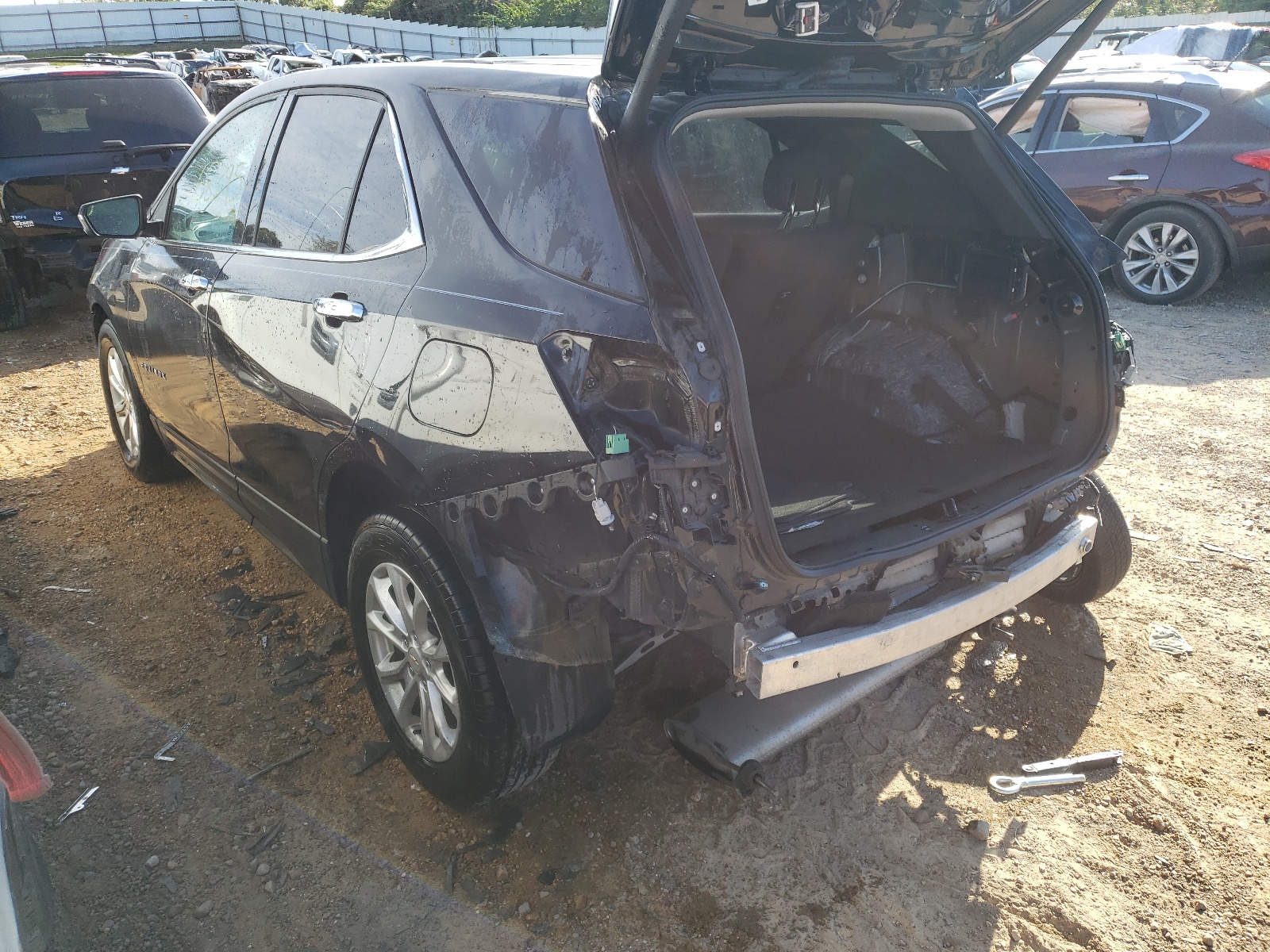 Photo 3 from auction – 2018 CHEVROLET EQUINOX LT with VIN 2GNAXJEVXJ6244457