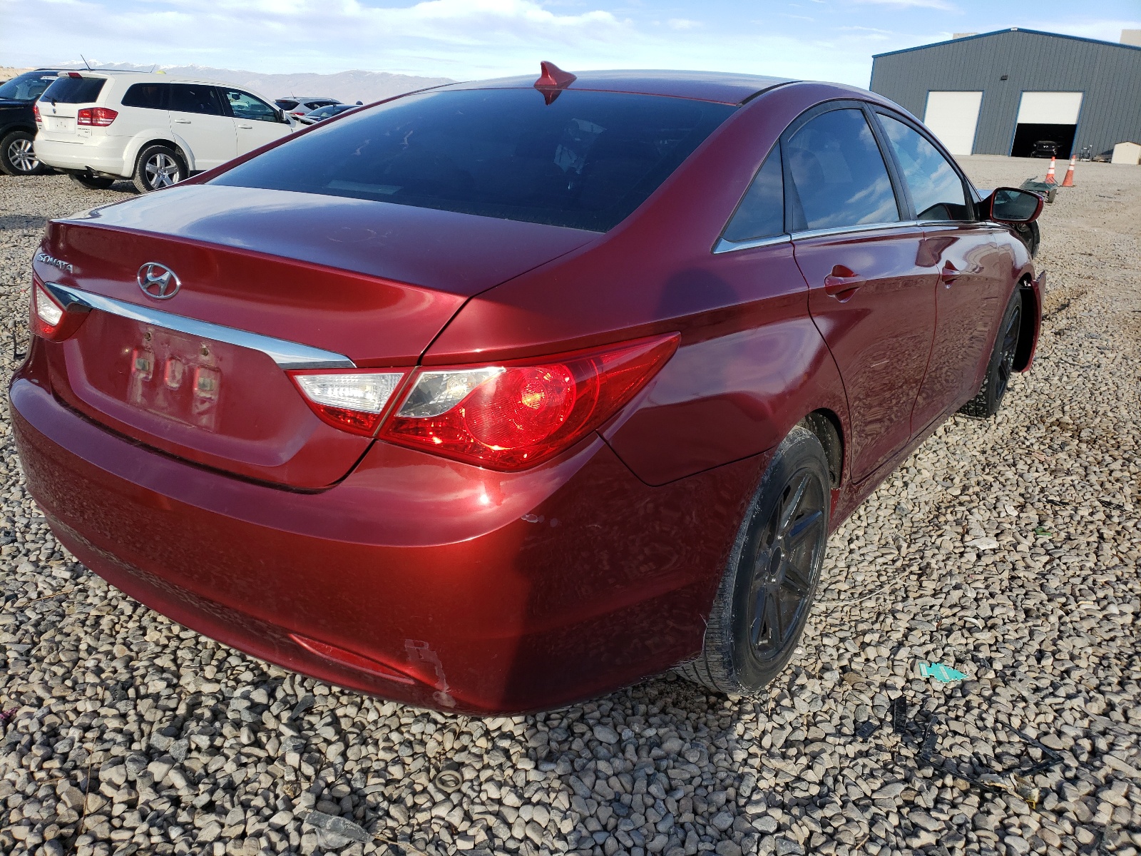 Photo 4 from auction – 2013 HYUNDAI SONATA GLS with VIN 5NPEB4AC2DH732509