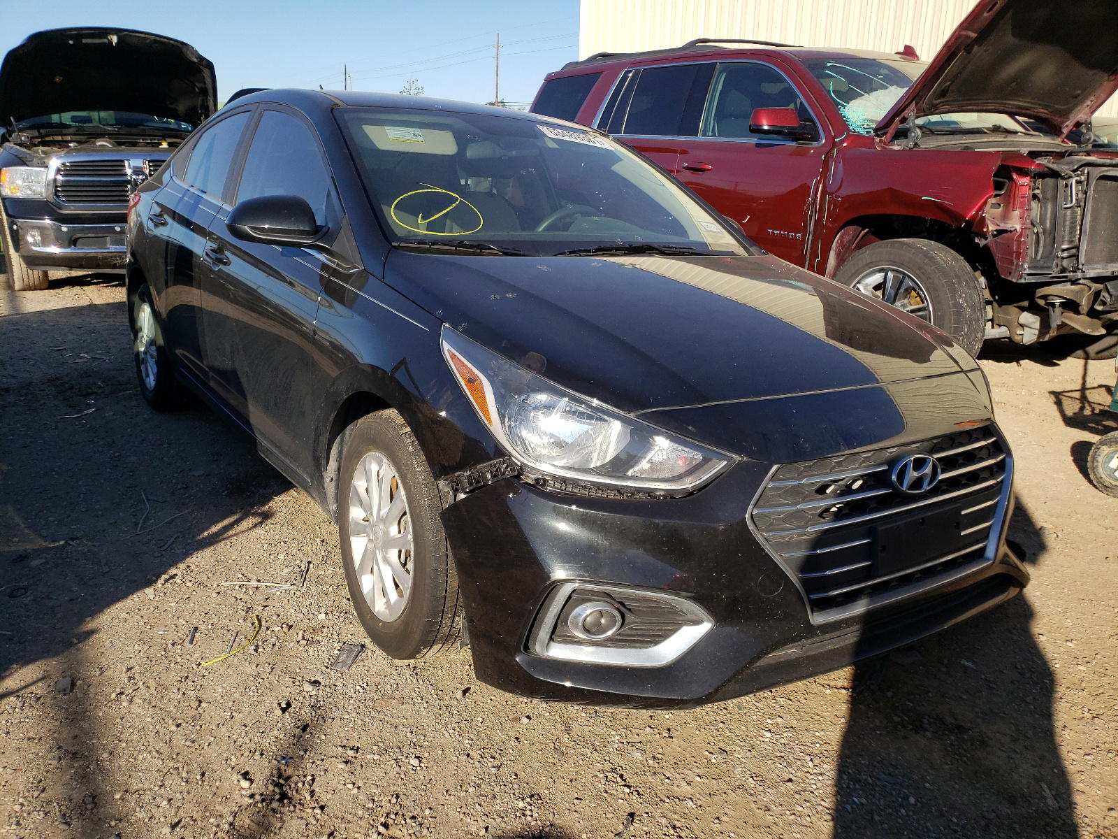 HYUNDAI ACCENT SE 2020 with VIN 3KPC24A67LE125929 - Photo from auction