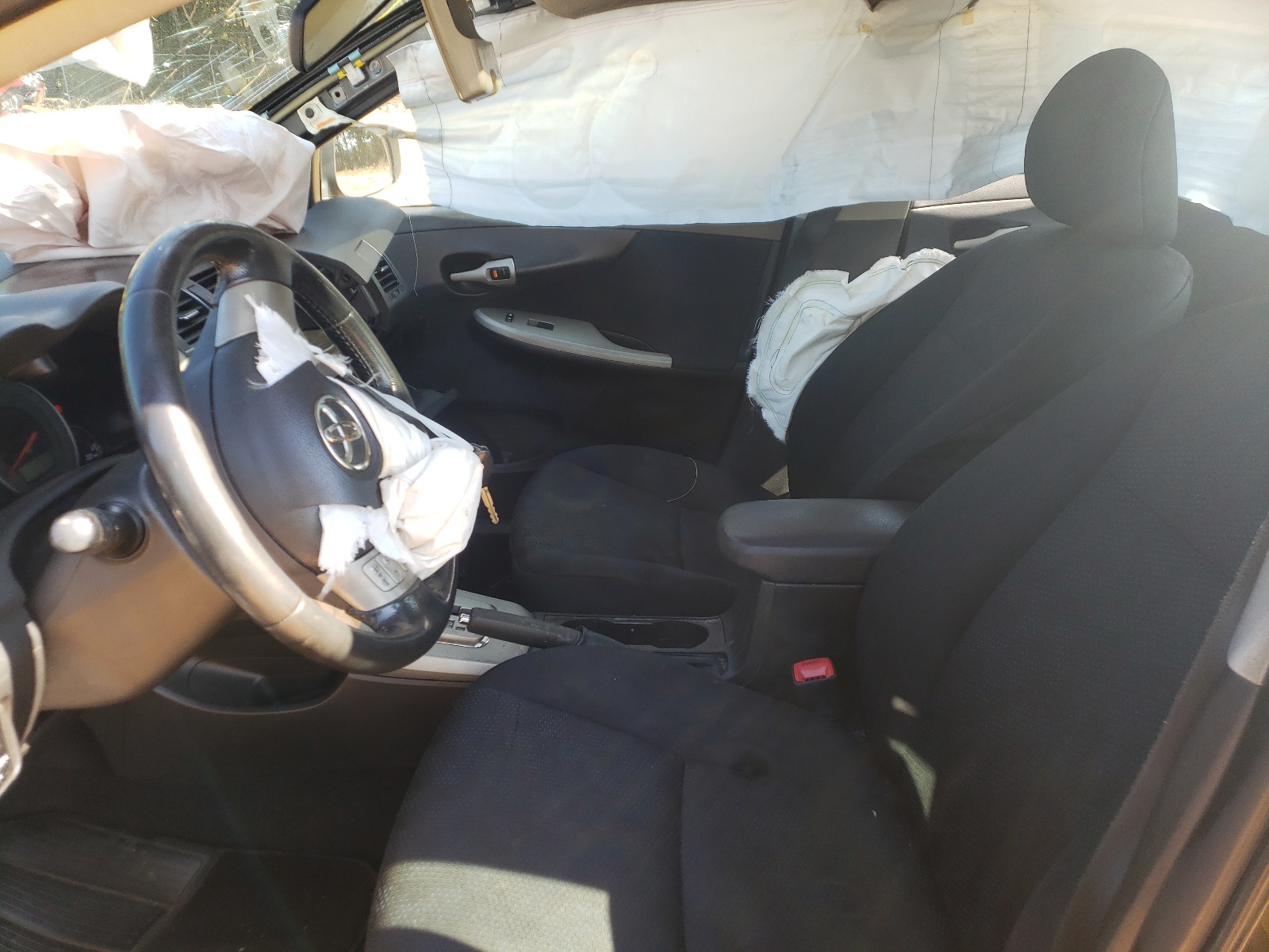Photo 5 from auction – 2010 TOYOTA COROLLA BA with VIN 1NXBU4EE5AZ383478