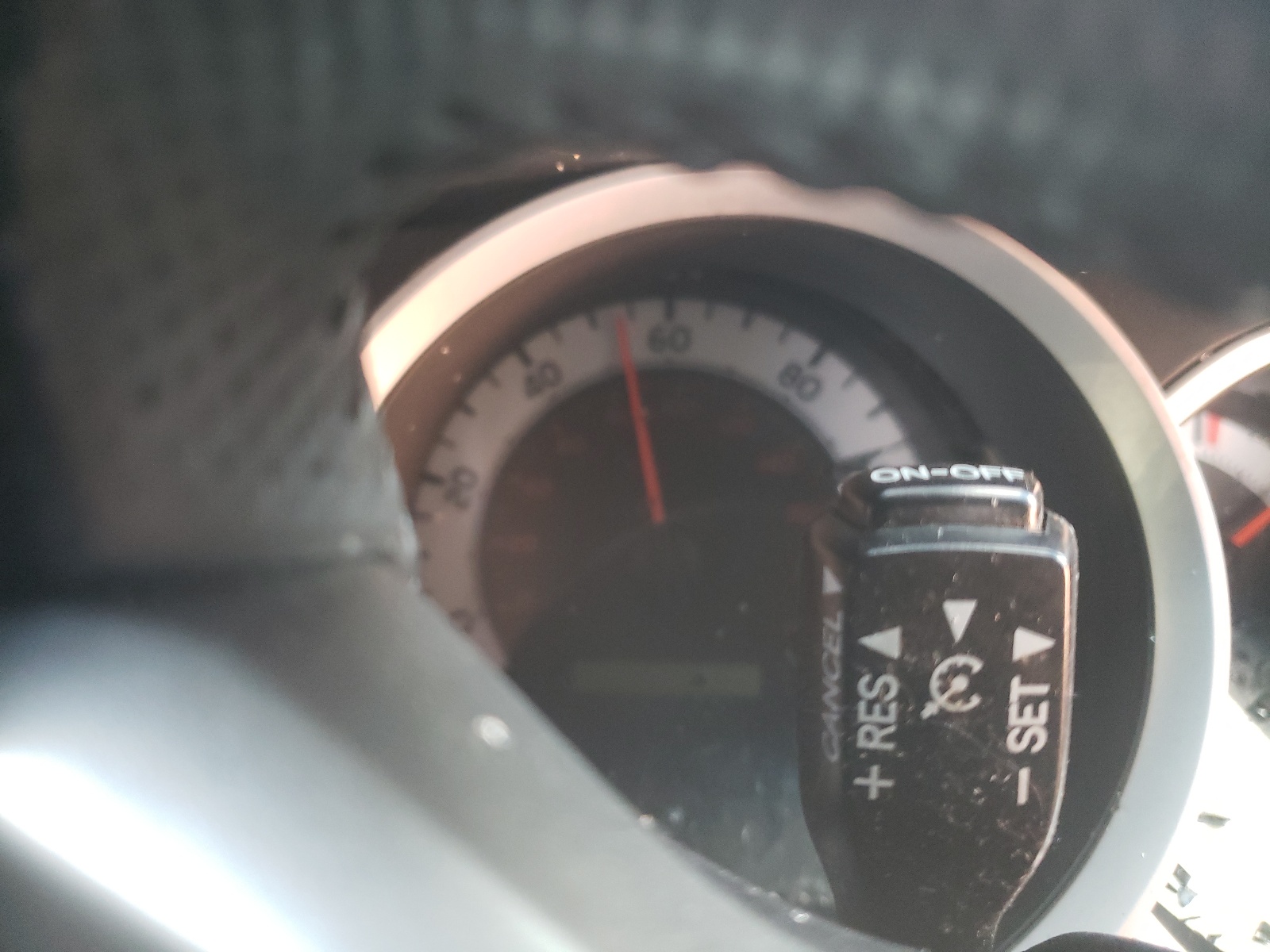 Photo 8 from auction – 2015 TOYOTA TACOMA with VIN 5TFTX4CN8FX048322