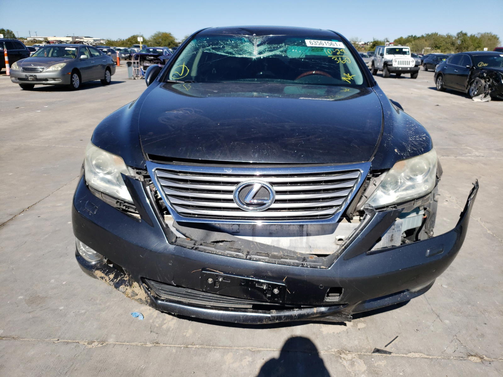Photo 9 from auction – 2011 LEXUS LS 460 with VIN JTHBL5EF8B5107750