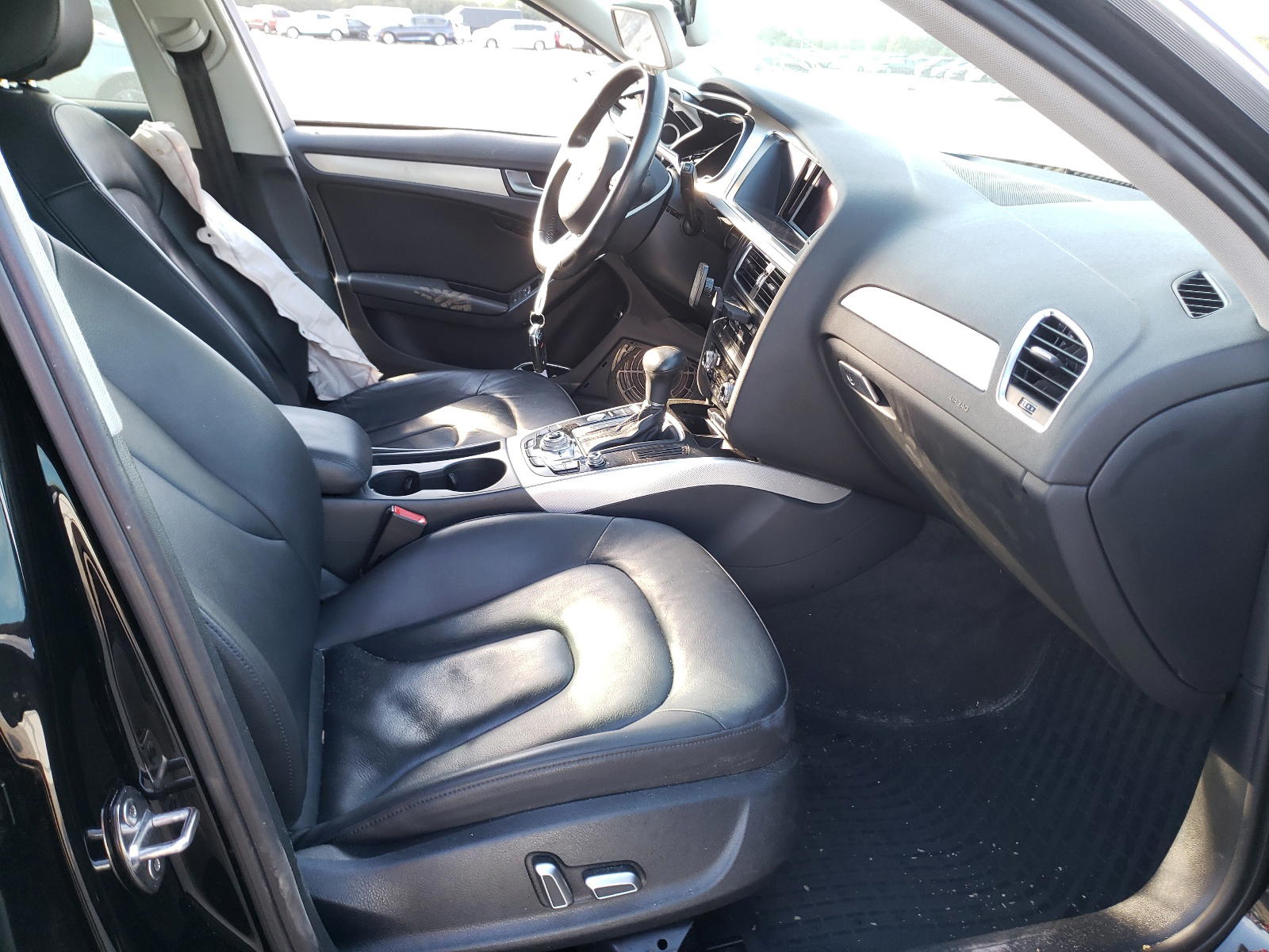 Photo 5 from auction – 2016 AUDI A4 PREMIUM with VIN WAUFFAFL1GN008697