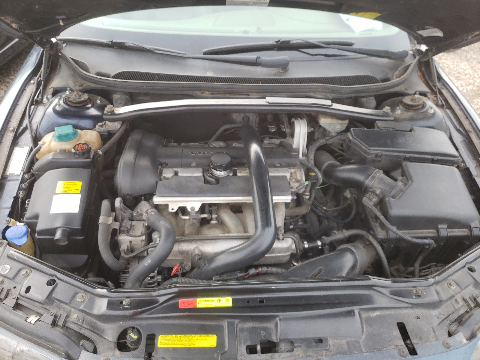 Photo 7 from auction – 2001 VOLVO V70 XC with VIN YV1SZ58D611042438
