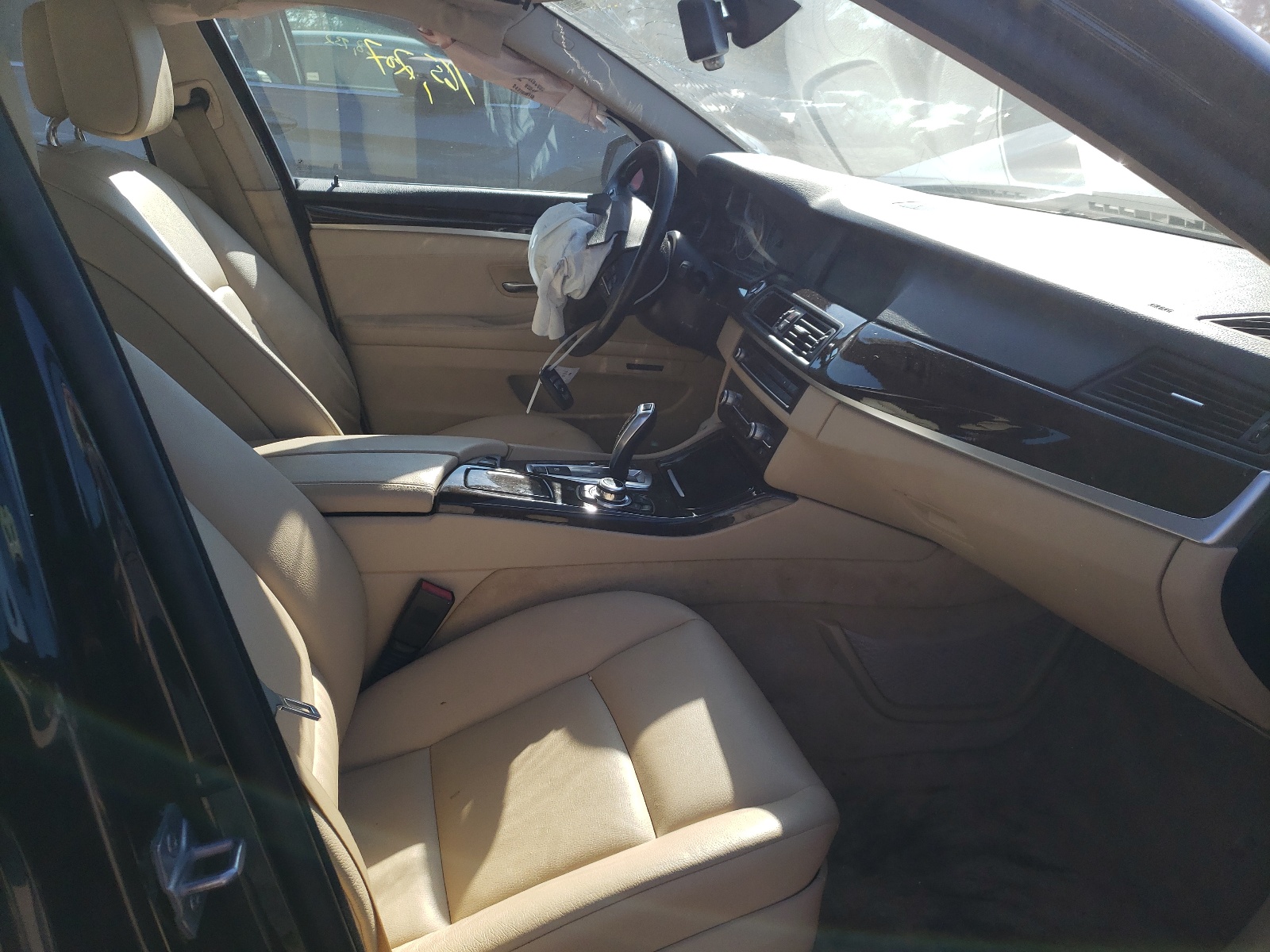 Photo 5 from auction – 2013 BMW 528 XI with VIN WBAXH5C58DD114156