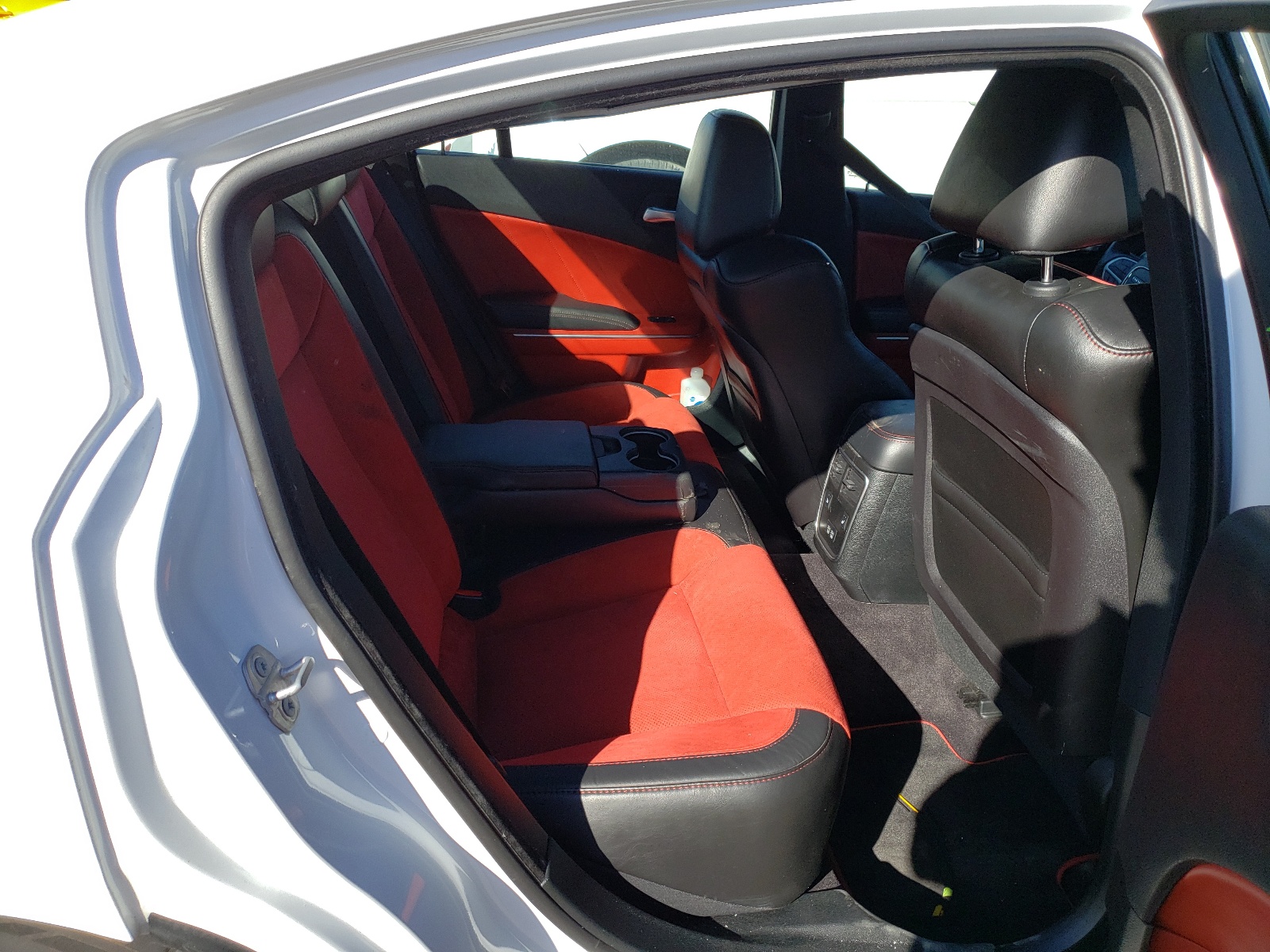 Photo 6 from auction – 2018 DODGE CHARGER R/ with VIN 2C3CDXGJ5JH312275