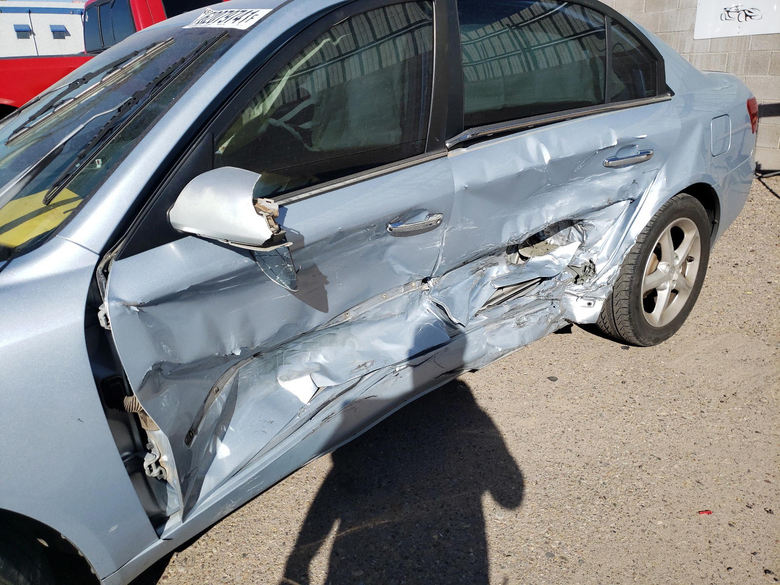Photo 10 from auction – 2008 HYUNDAI SONATA with VIN 5NPEU46C98H346937