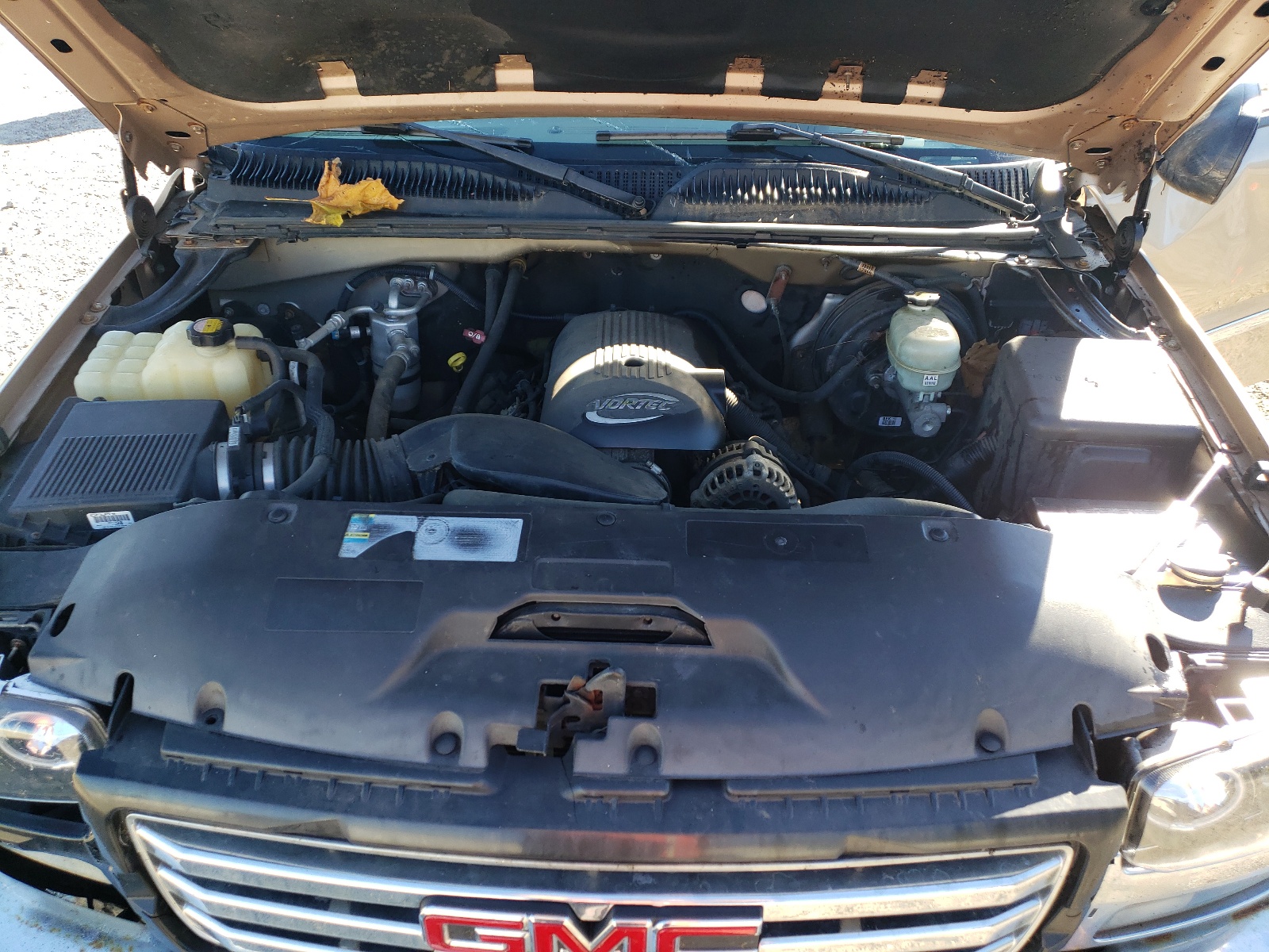 Photo 7 from auction – 2006 GMC NEW SIERRA with VIN 2GTEK13Z661357079