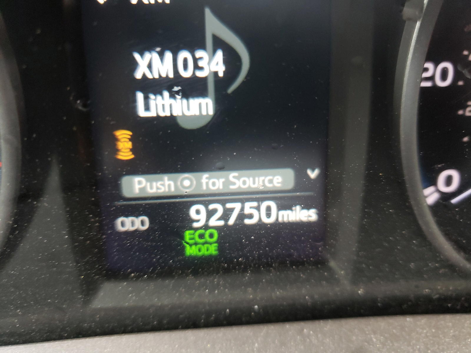 Photo 8 from auction – 2017 TOYOTA RAV4 LE with VIN JTMBFREV4HJ700142