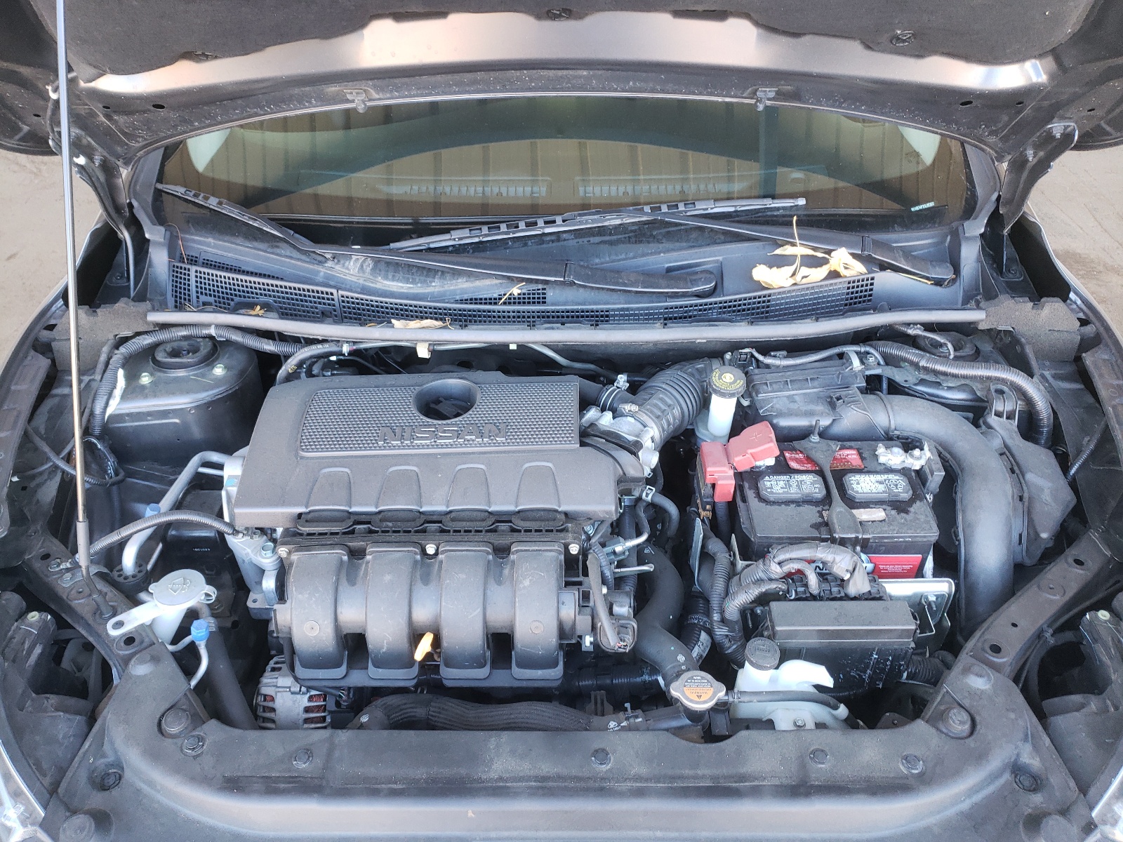 Photo 7 from auction – 2016 NISSAN SENTRA S with VIN 3N1AB7AP2GL652637