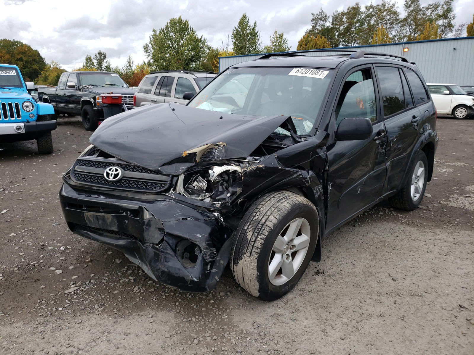 Photo 2 from auction – 2005 TOYOTA RAV4 with VIN JTEHD20VX50044489